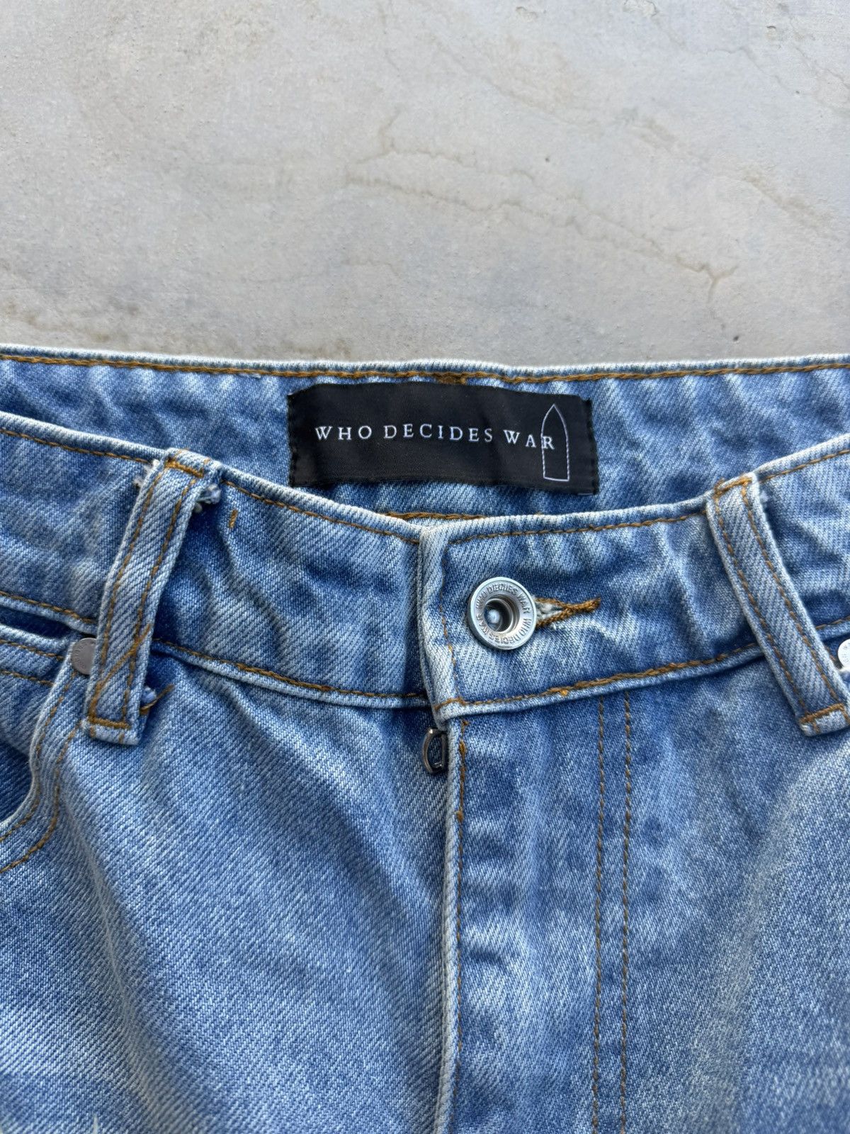 Who Decides War Who Decides War Patched Arch Blowout Denim Shorts Size 32 Size US 32 / EU 48 - 10 Thumbnail