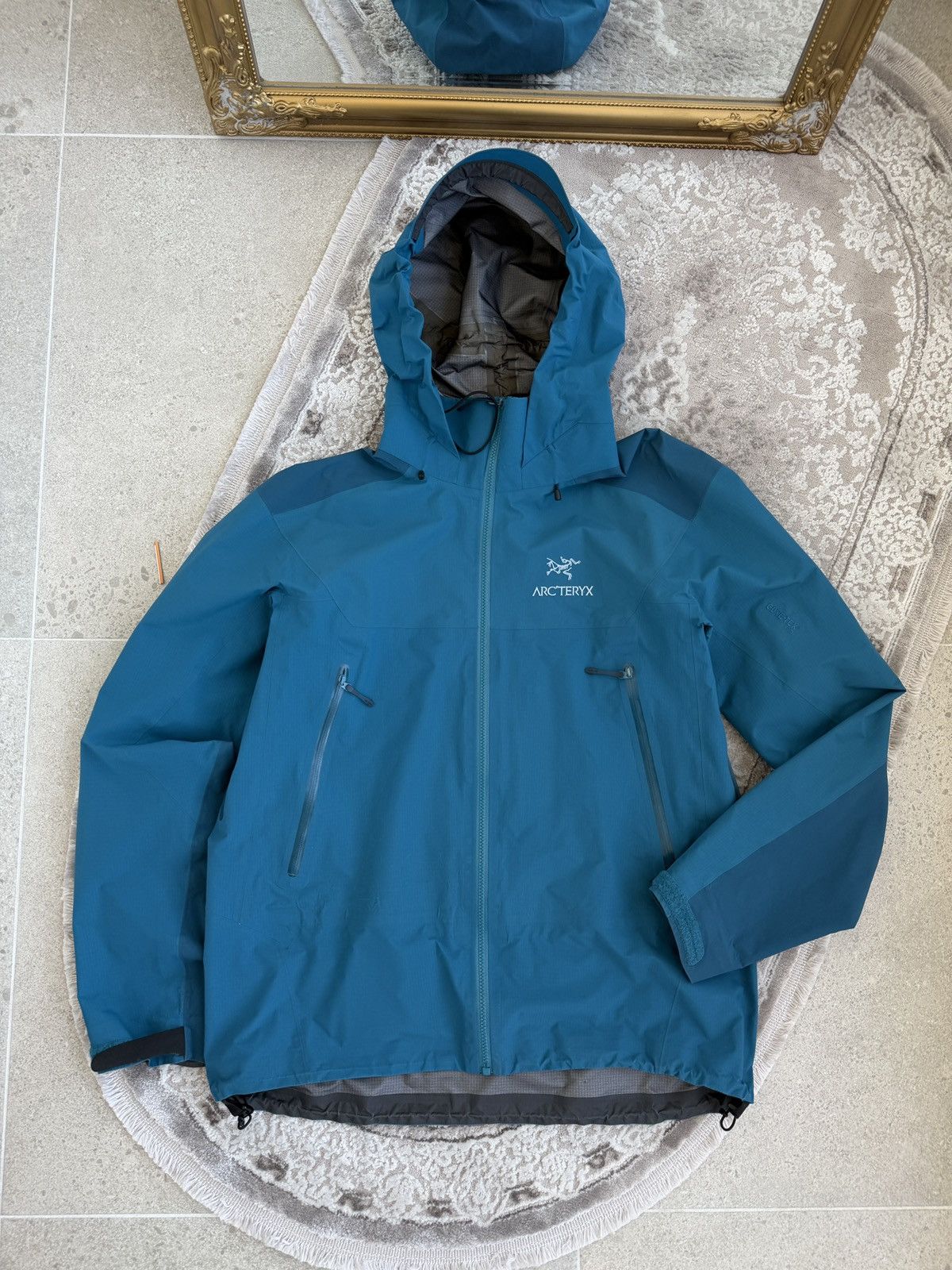 Arc'teryx Arcteryx Jacket alpha SV gore-tex Size US L / EU 52-54 / 3 - 1 Thumbnail