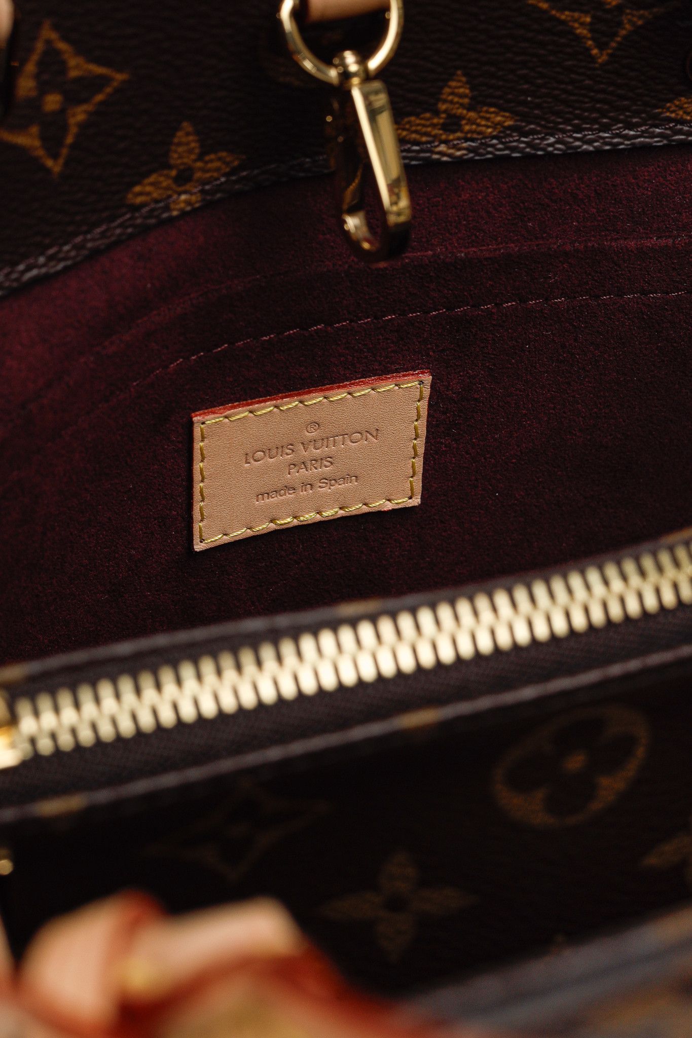 Louis Vuitton Louis Vuitton Montaigne BB Monogram Canvas Tote Size ONE SIZE - 12 Thumbnail
