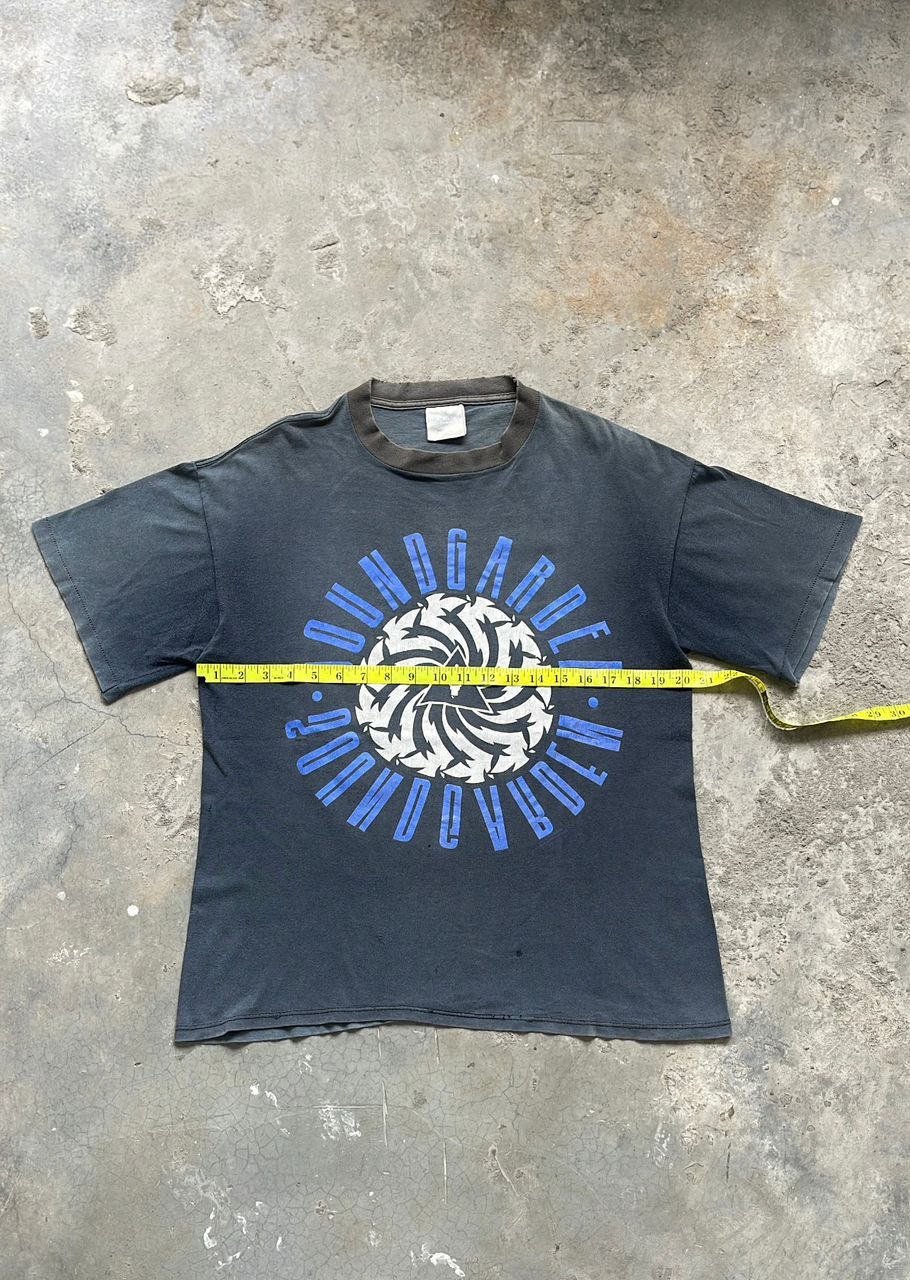 Vintage Vintage 1992 Soundgarden Badmotorfinger Size US L / EU 52-54 / 3 - 1 Thumbnail