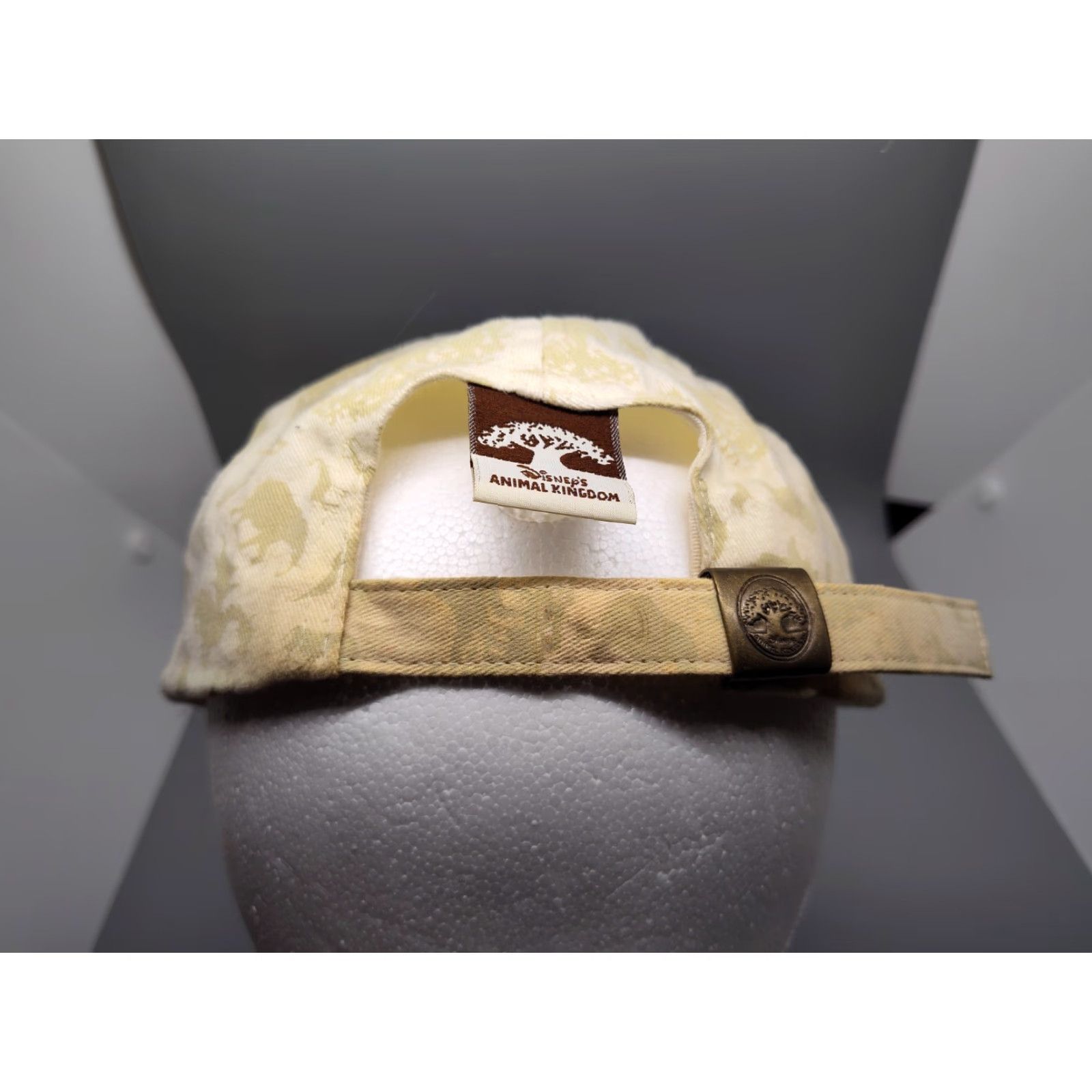 Vintage VINTAGE 90s Disney Animal Kingdom Faux Leather Baseball Cap One Size Brown Embroidered Dragon Unisex Size ONE SIZE - 7 Thumbnail