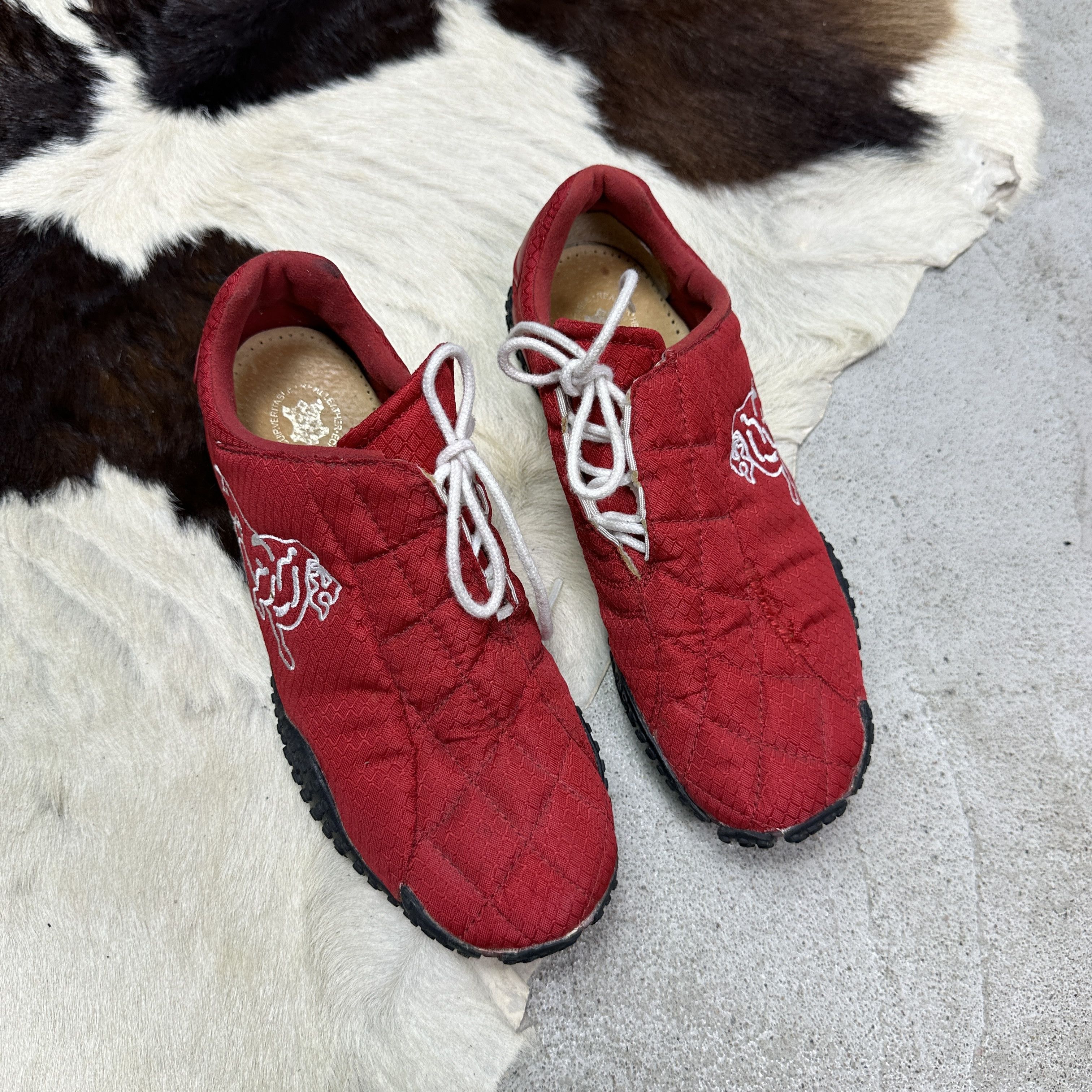 Lonsdale Vintage Lonsdale Asymmetrical Sporty Sneakers Y2K Size US 5.5 / EU 38 - 1 Thumbnail
