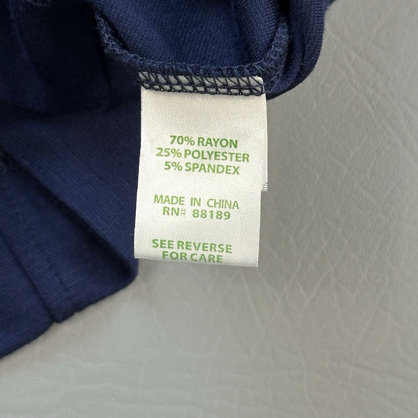 Lilly Pulitzer VINTAGE Lilly Pulitzer Dress Women's Medium Navy Loreen Multi Jade Button Front No Belt Size M / US 6-8 / IT 42-44 - 5 Thumbnail