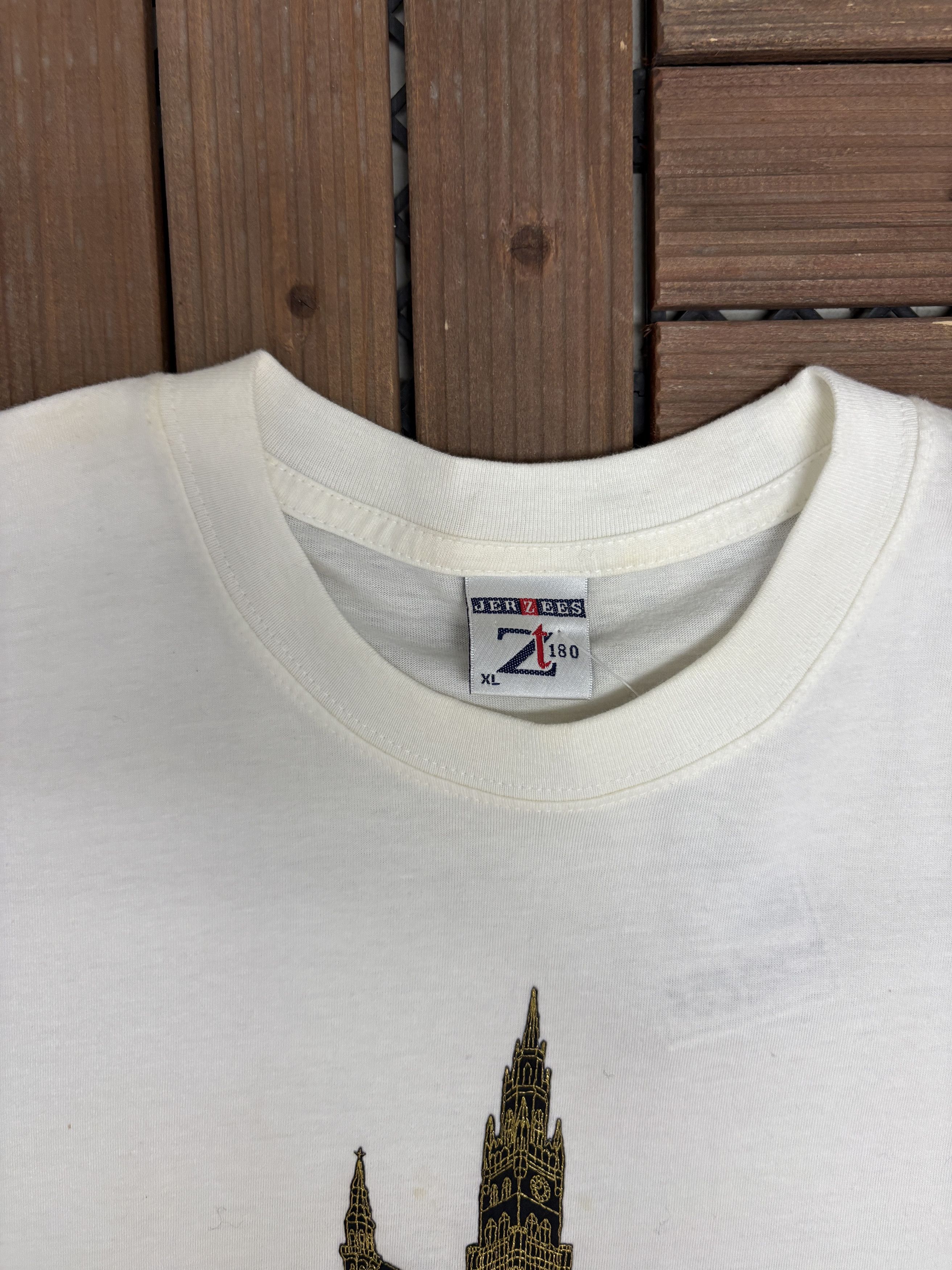 Vintage Munchen Neues Rathaus Vintage White T-Shirt Tee Size US XL / EU 56 / 4 - 5 Thumbnail