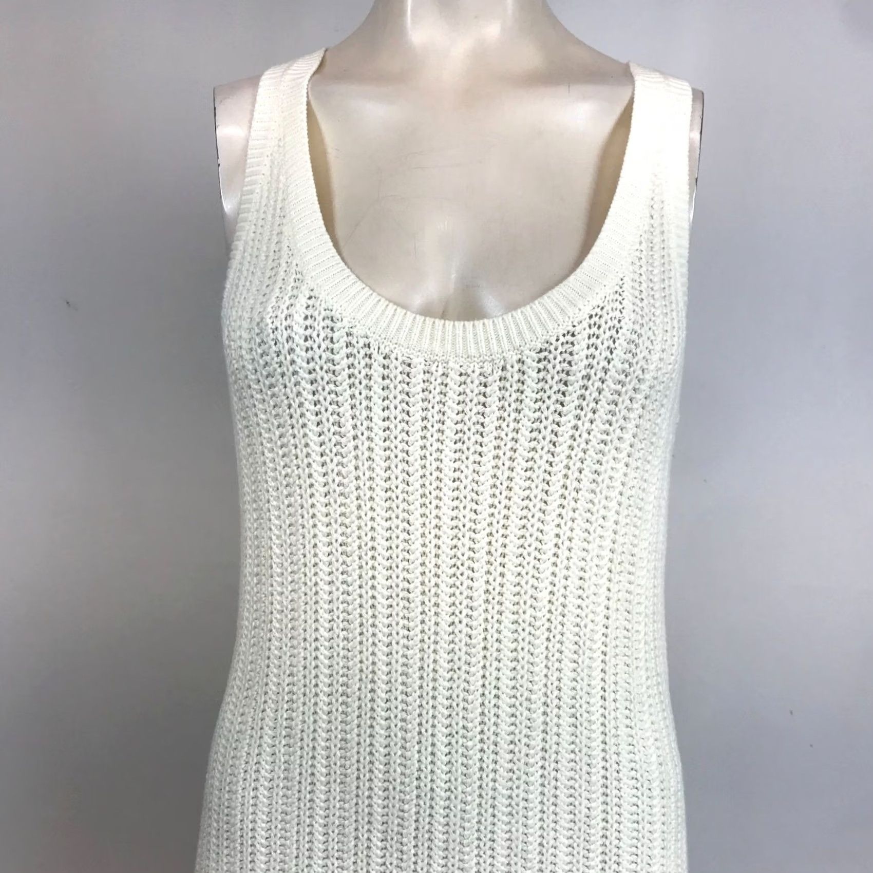 Banana Republic BANANA REPUBLIC WOMEN S CREAM RIBBED SLEEVELESS ROUND NECK SWEATER DRESS Size S / US 4 / IT 40 - 2 Thumbnail