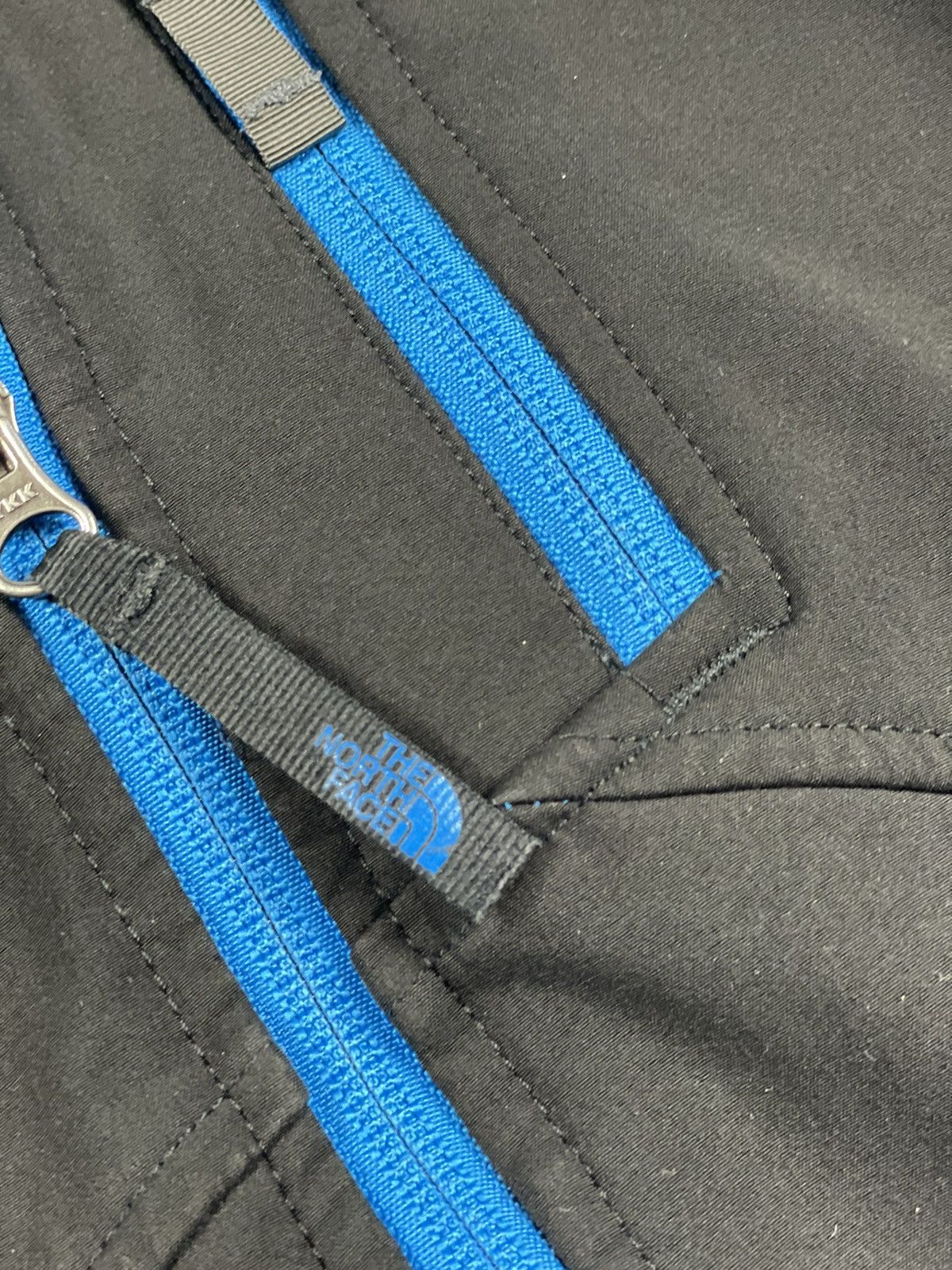 The North Face The north face logo softshell jacket windbreaker hoods logo Size US S / EU 44-46 / 1 - 11 Thumbnail