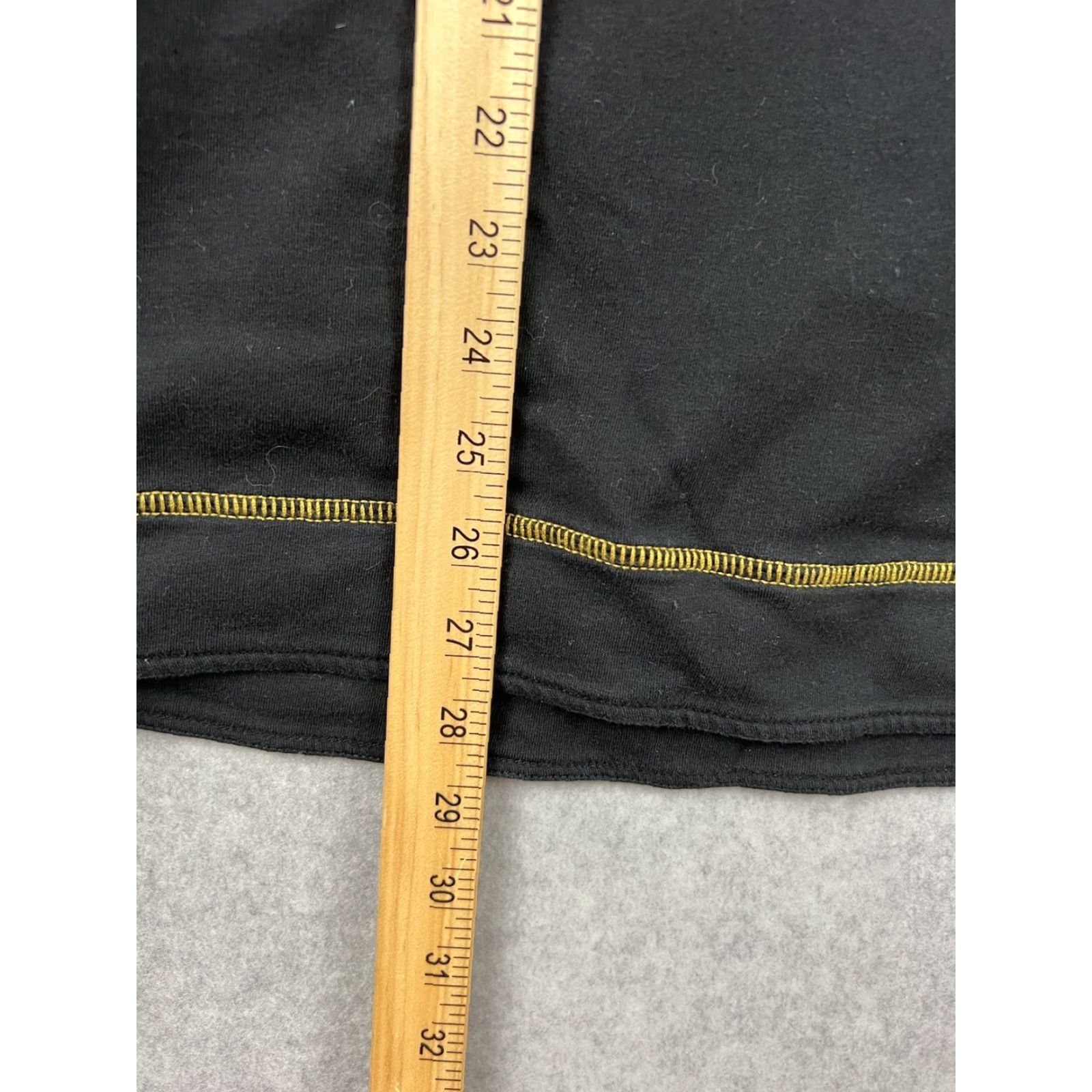 Tommy Bahama Tommy Bahama Sweater Mens 1/4 Zip Crew Neck Gold Black 50 Sweatshirt Knit Cotton Pullover M Adults Mens Size US M / EU 48-50 / 2 - 5 Thumbnail