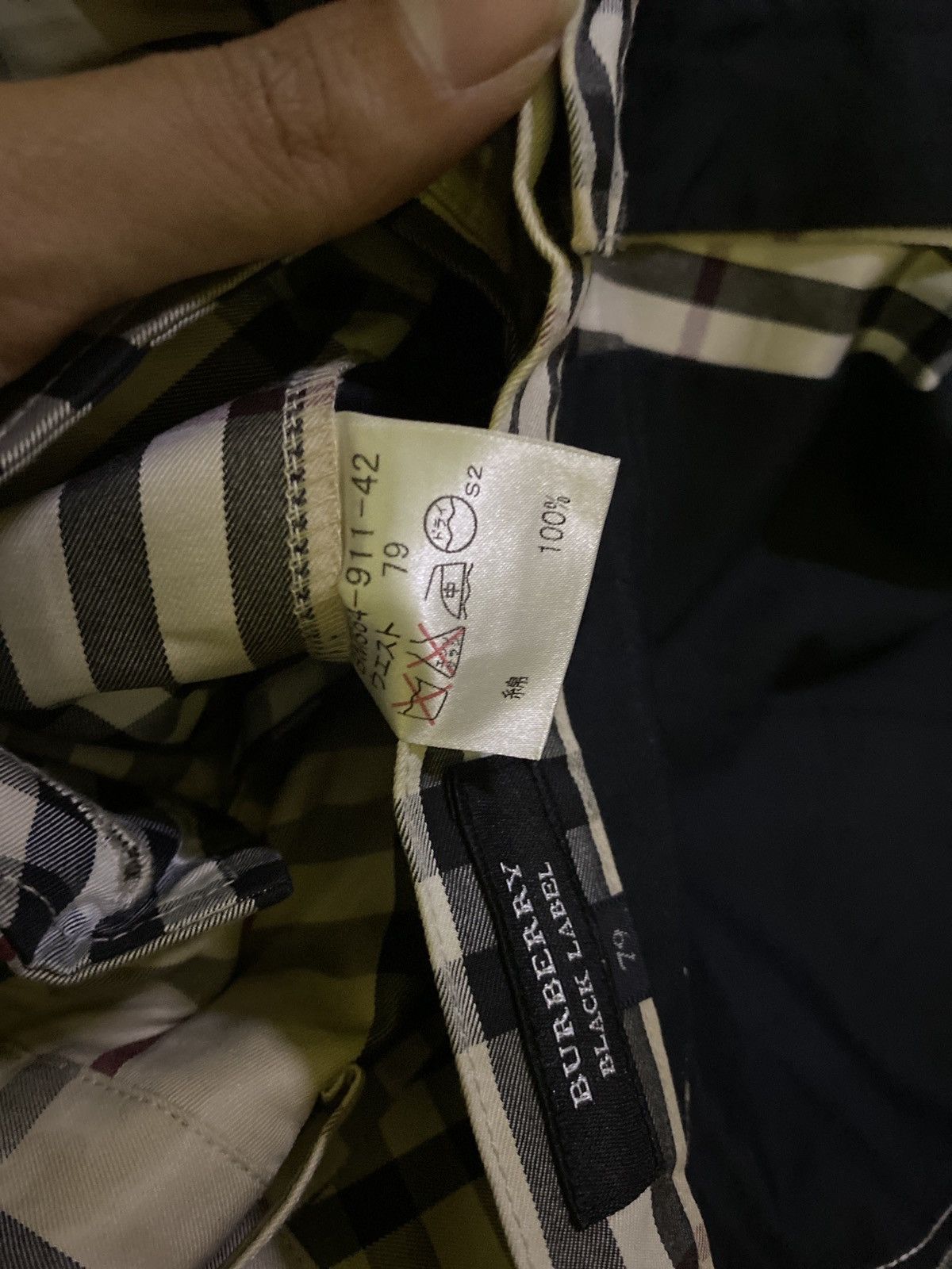 Burberry nova check short cargo black label Size US 30 / EU 46 - 3 Thumbnail
