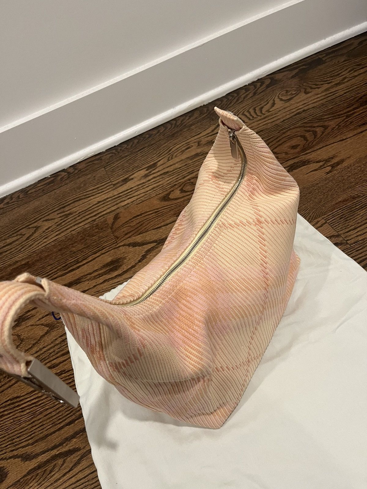 Burberry Burberry Medium Peg Bag Size ONE SIZE - 15 Thumbnail