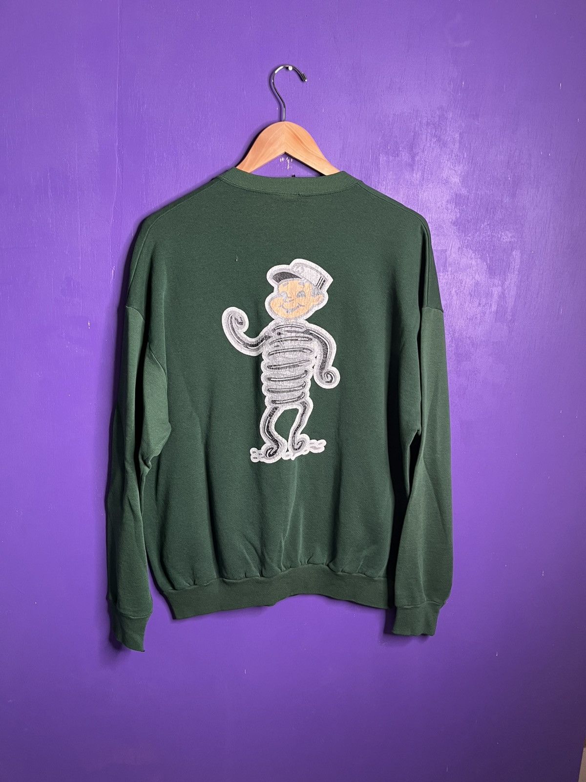 Airwalk × Vintage Vintage 90s Airwalk spring coil guy crewneck Size US L / EU 52-54 / 3 - 2 Thumbnail