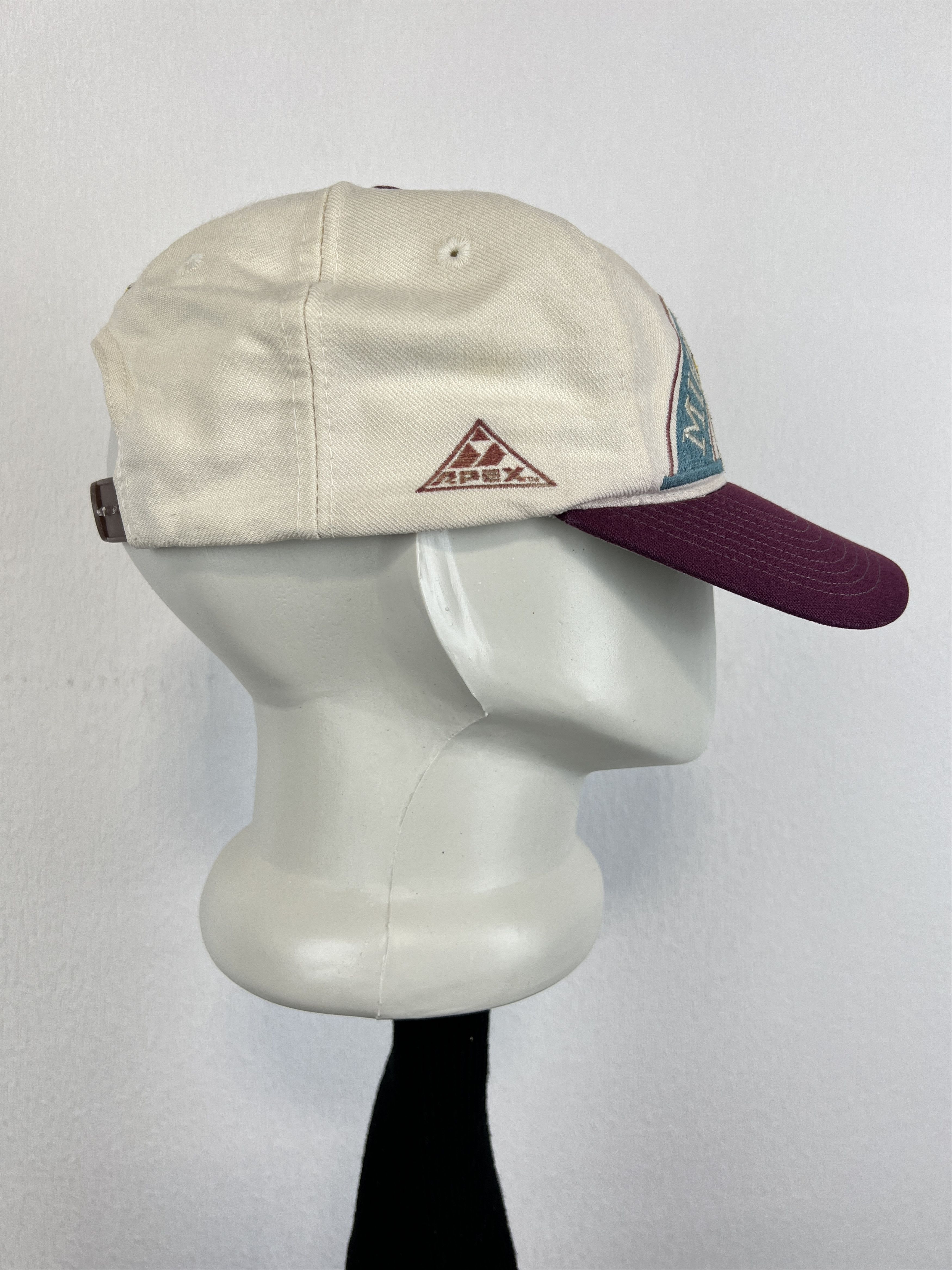 Apex One Vintage 90's Anaheim Mighty Ducks NHL Snapback Adult Cap Hat Size ONE SIZE - 3 Thumbnail