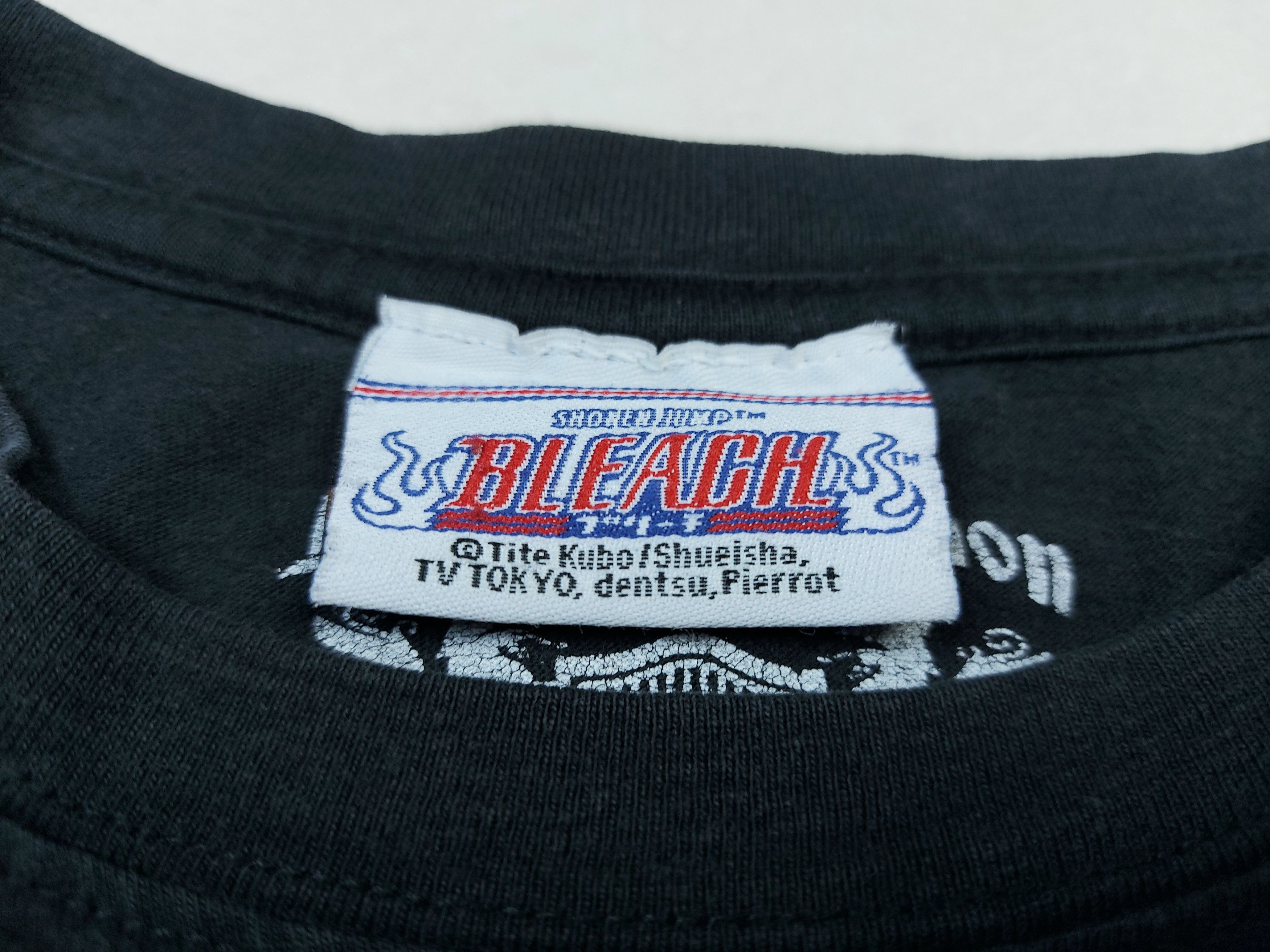 Anime × Vintage Vintage Y2K Bleach Shonen Jump Main Characters ichigo TEE Size US L / EU 52-54 / 3 - 13 Thumbnail