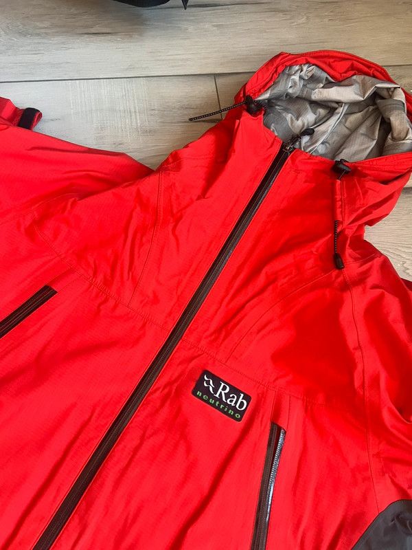 Goretex × Rab outdoor jacket Rab Neutrino latok alpine L Size US L / EU 52-54 / 3 - 3 Thumbnail