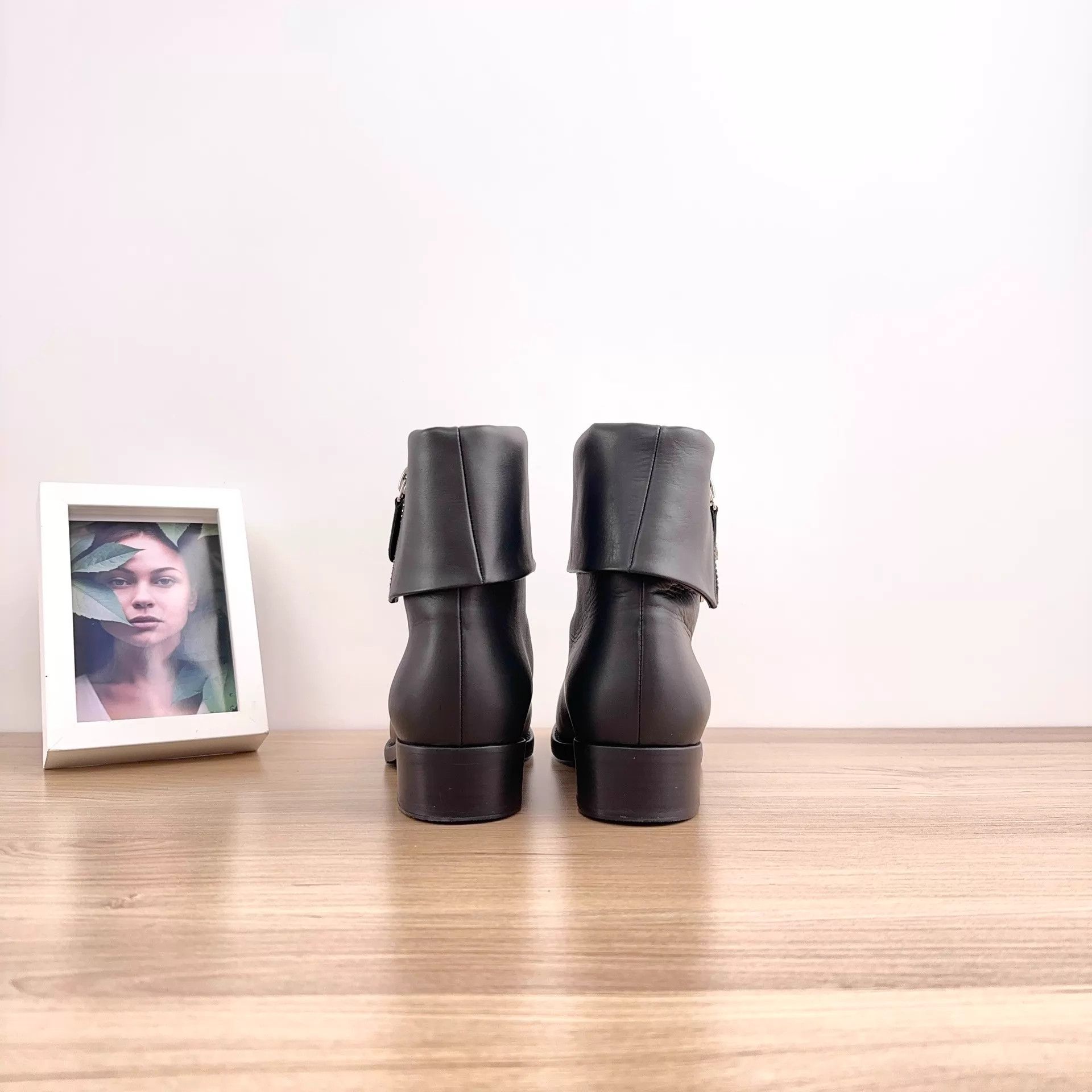 Chanel CHANEL Boots EU 36.5 Size US 6 / IT 36 - 6 Thumbnail