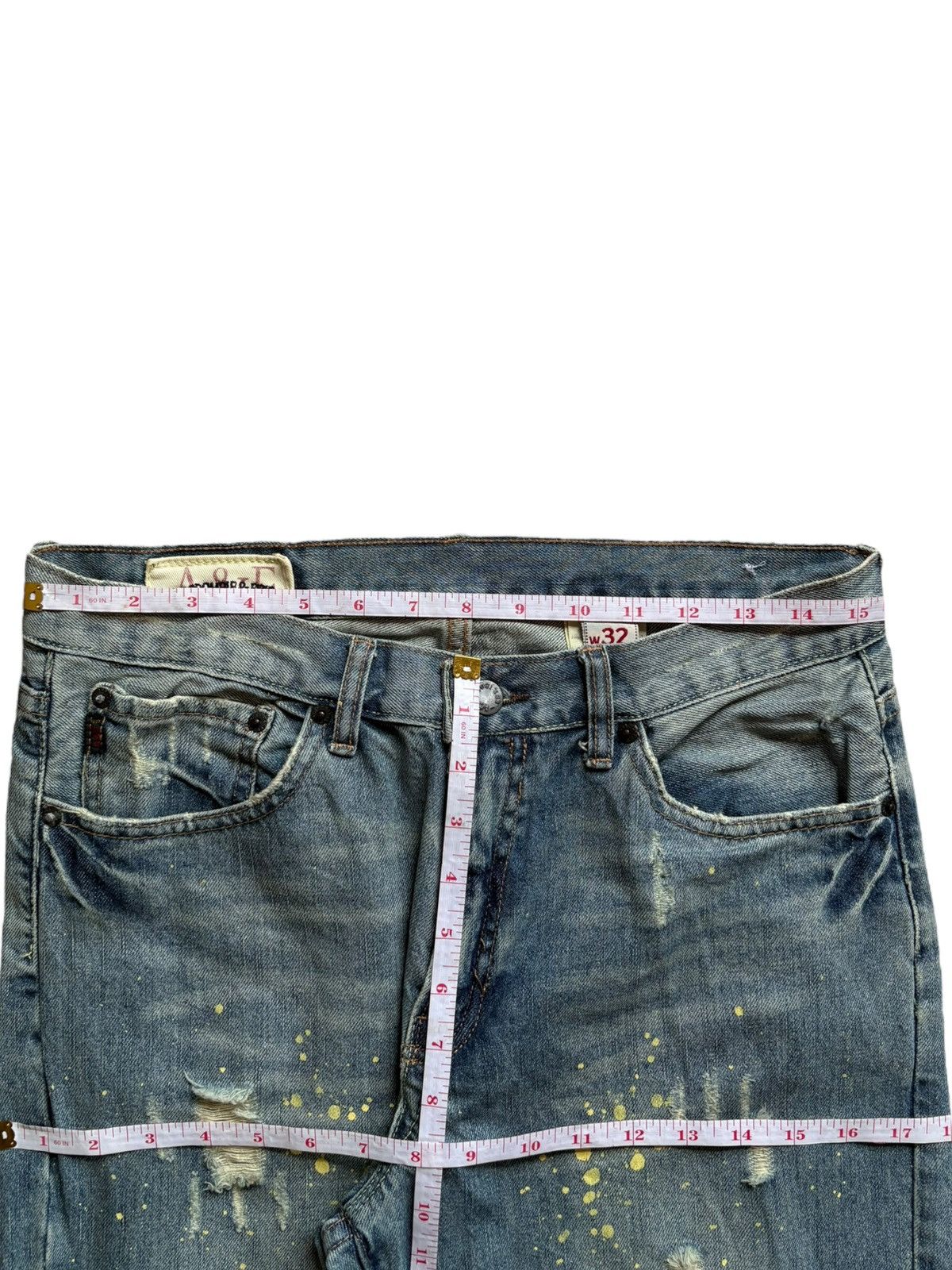 Abercrombie & Fitch Vintage Abercrombie Faded Wash Splattered Bootcut Jeans Size US 31 - 13 Thumbnail