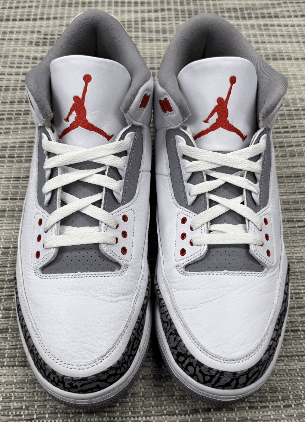Air Jordan Fire Red