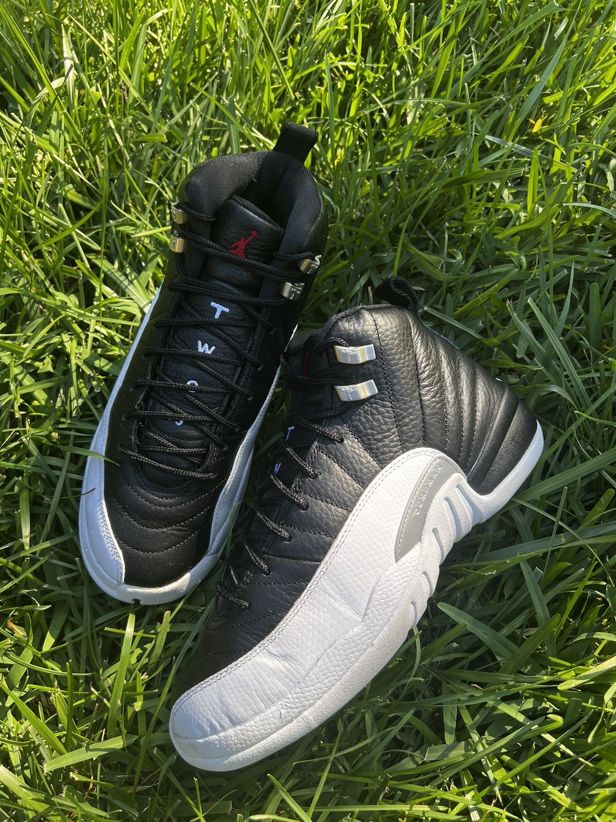 Jordan Brand CLEAN Air Jordan 12 Retro XII size 7 Black Shoes Mens 2022 Size US 7 / EU 40 - 1 Thumbnail
