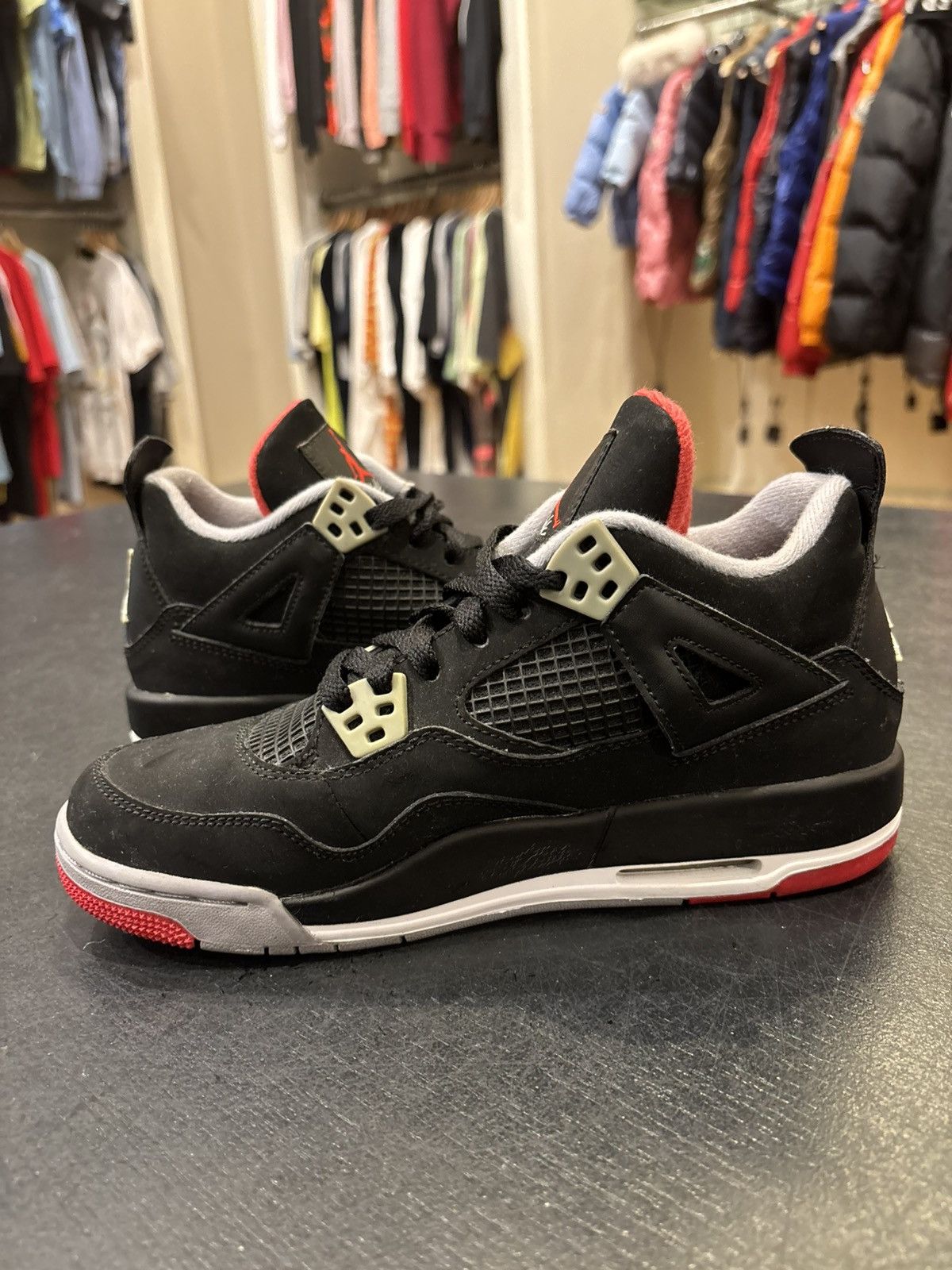 Jordan Brand Jordan 4 Retro ‘Bred’ Size US 5 / EU 37 - 3 Thumbnail