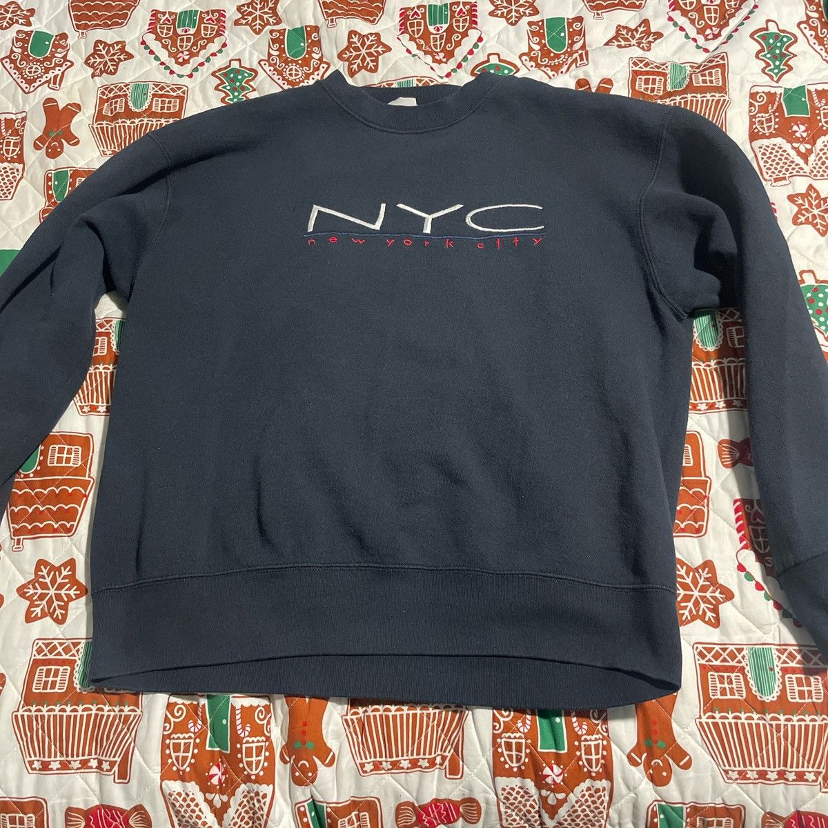 Other 1900’s Black NYC Vintage Sweater Size US L / EU 52-54 / 3 - 1 Thumbnail