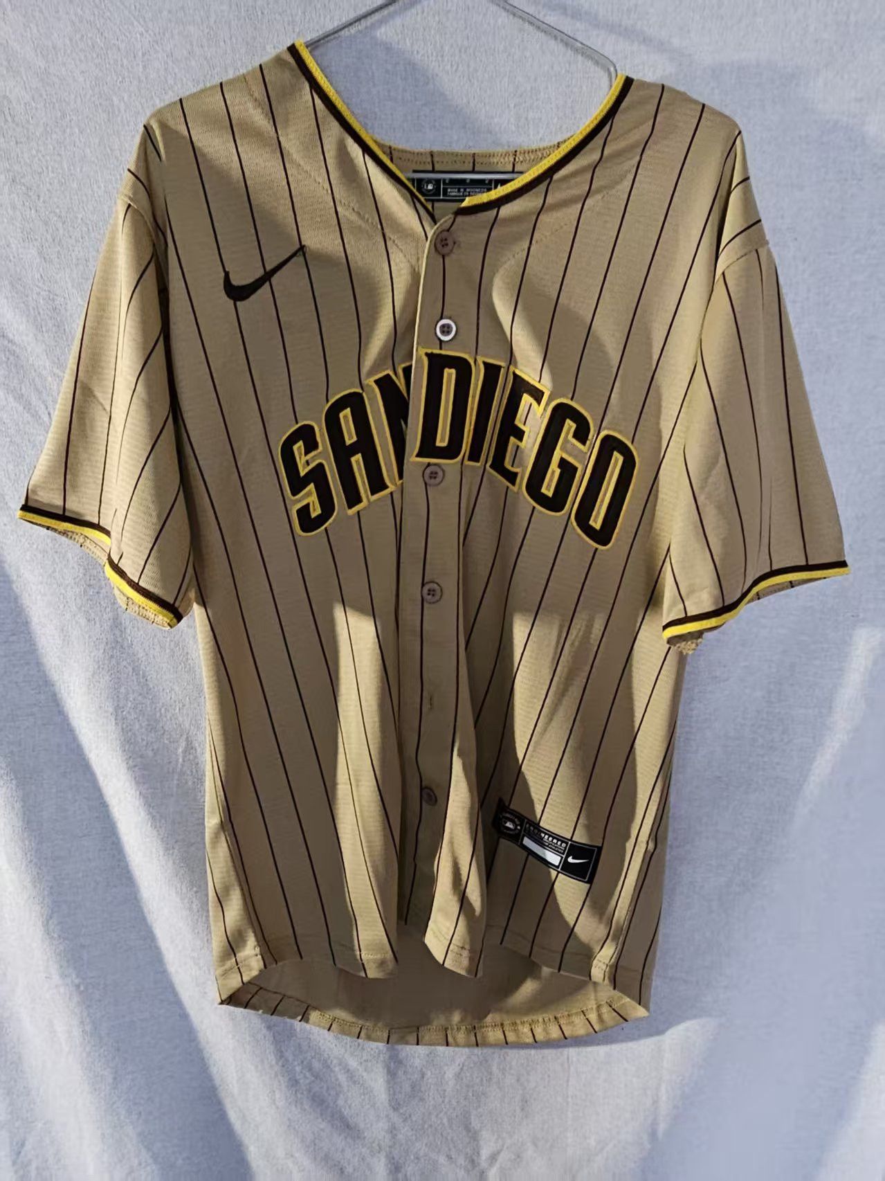 MLB San Diego Padres 13 Machado Jersey Size US M / EU 48-50 / 2 - 2 Thumbnail
