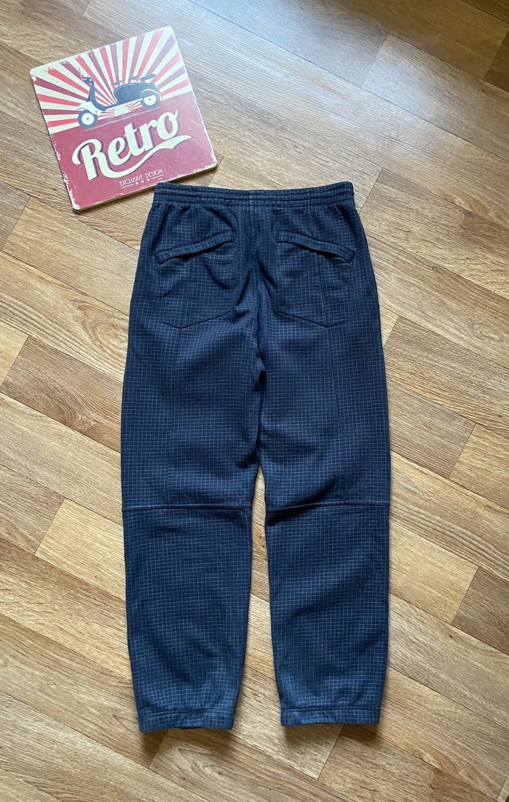Nike Vintage Nike Logo Checked Patterns Fleece Sweatpants Size US 32 / EU 48 - 6 Thumbnail