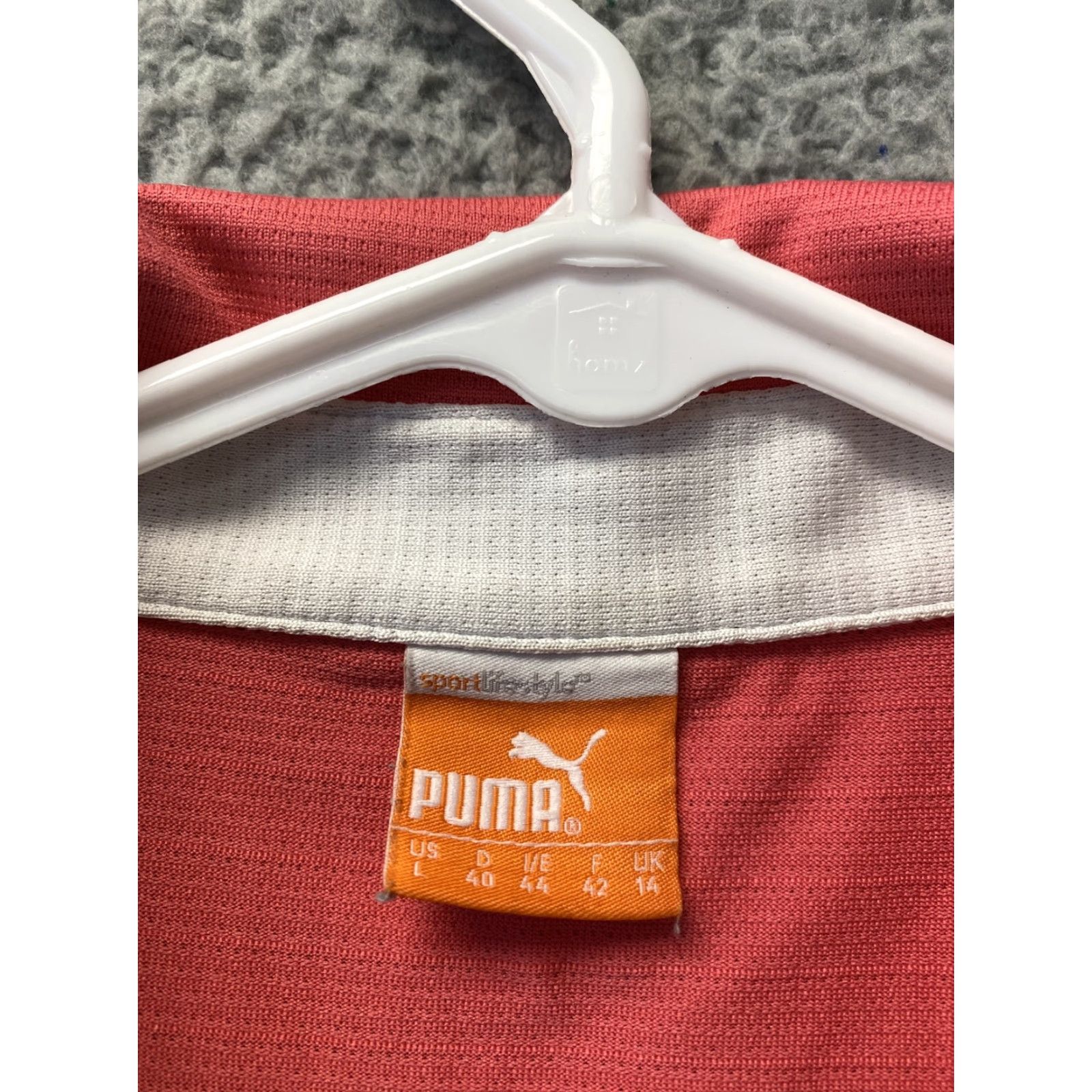 Puma PUMA Women Pullover Polo Shirt 1/4 Button Short Sleeve Logo Coral Size L 52-59 Regular Fit Casual Sleeve Size L / US 10 / IT 46 - 3 Thumbnail