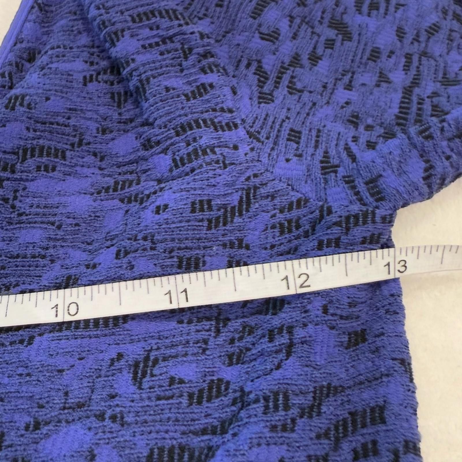 BCBGeneration BCBGeneration Blue body con cold shoulder mini Dress SZ XS Size XS / US 0-2 / IT 36-38 - 10 Thumbnail