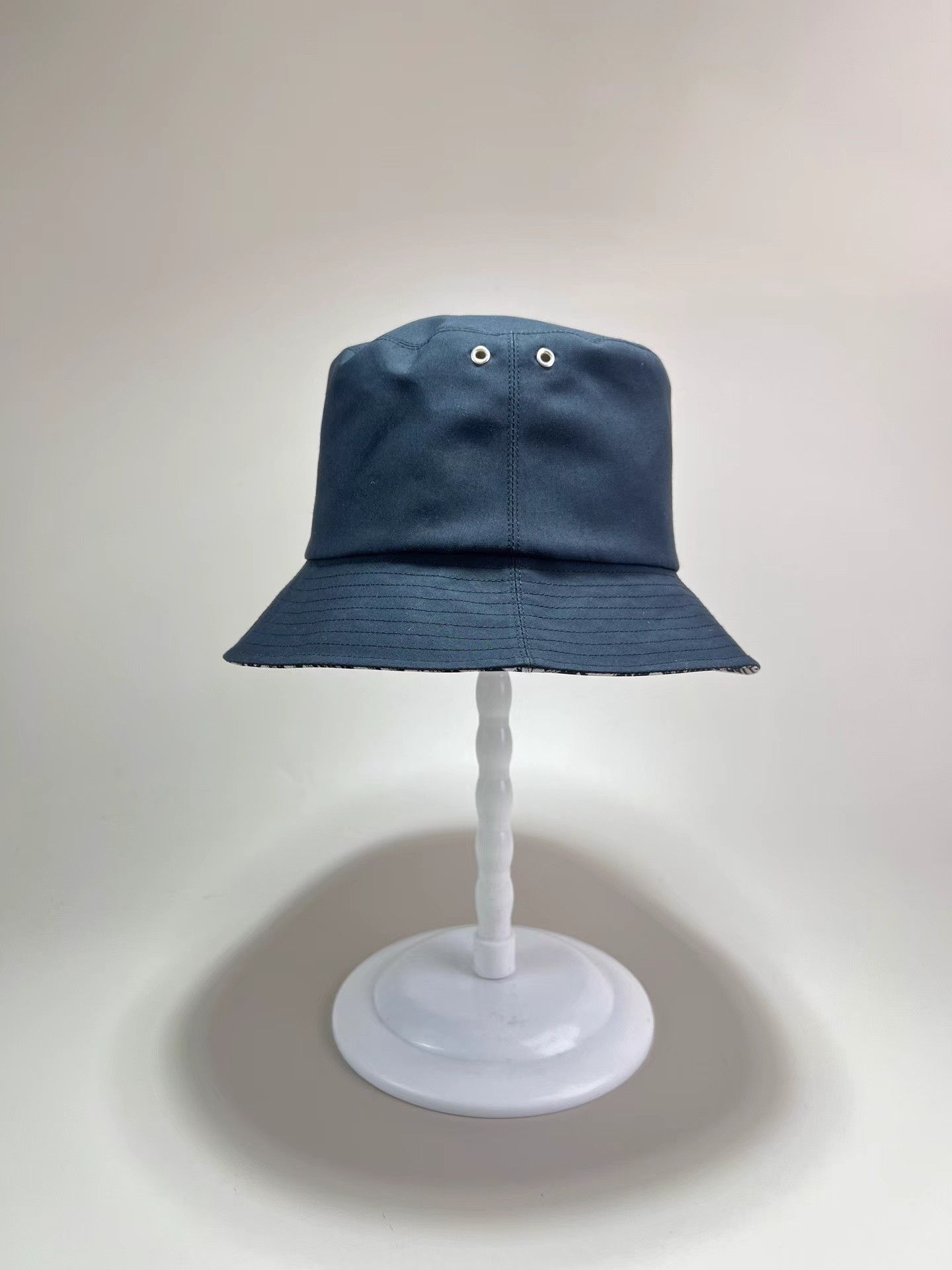 Dior DIOR Reversible Monogram Bucket Hat Size ONE SIZE - 3 Thumbnail