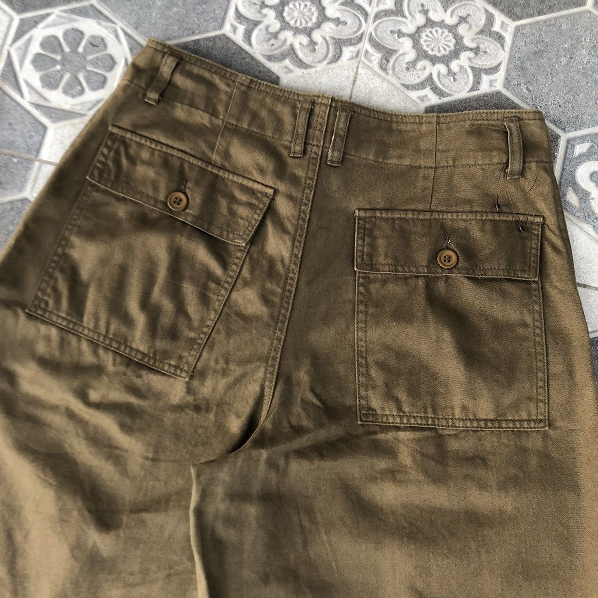 Vintage Vintage baggy short Fatigue pants Size US 30 / EU 46 - 4 Thumbnail