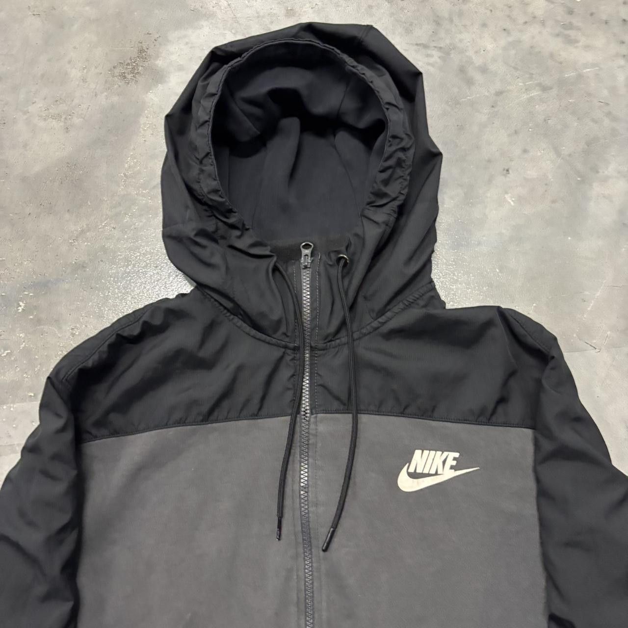 Nike × Vintage Crazy Vintage Y2K/2000s Grey Black Nike Tech Drill Essential Zip Up Hoodie! Size US XL / EU 56 / 4 - 2 Thumbnail