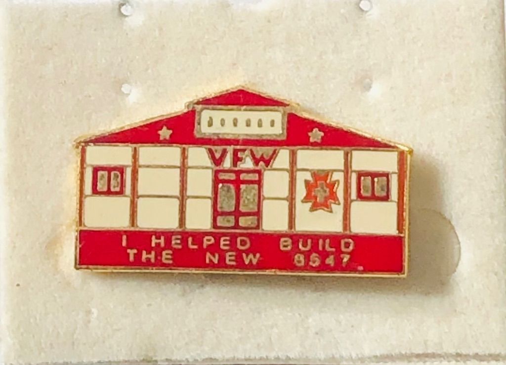 Vintage VFW Veterans Foreign Wars Vintage I Helped the New 8947 Pin Size ONE SIZE - 1 Thumbnail