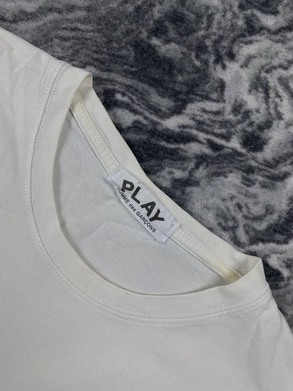 Comme des Garcons Comme des Garçons PLAY T Shirt Men Size M White Size US M / EU 48-50 / 2 - 5 Thumbnail