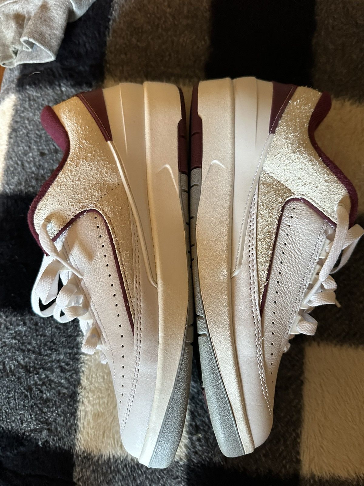 Jordan Brand Jordan 2 low sz 8.5 Size US 8.5 / EU 41-42 - 3 Thumbnail