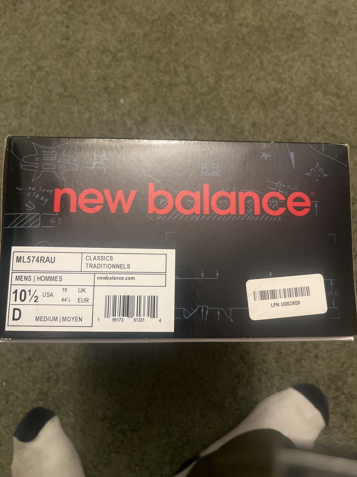 New Balance × Stray Rats New Balance x Stray Rats 574 Classic Green/Purple Size US 10.5 / EU 43-44 - 8 Thumbnail