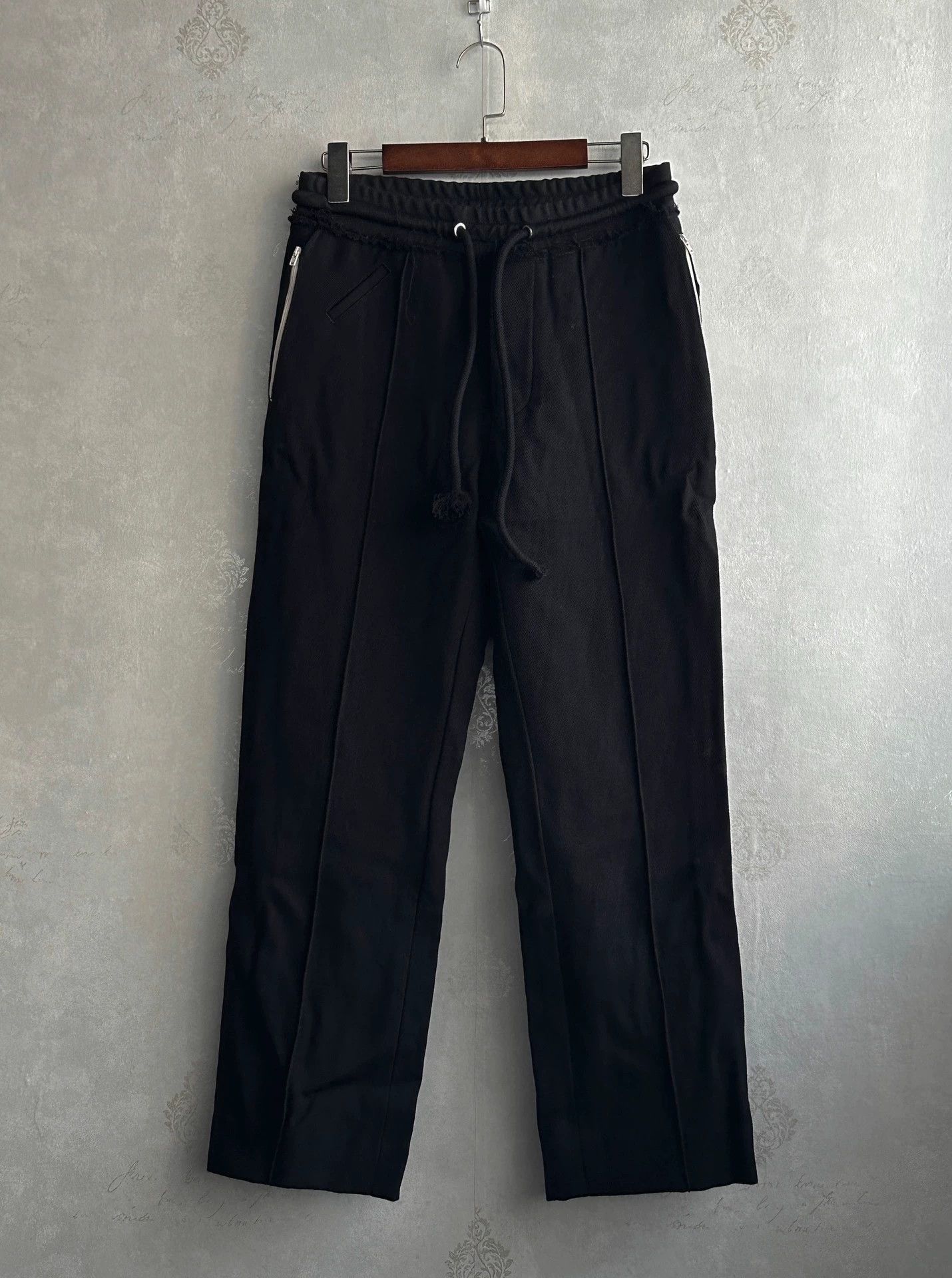 Maison Margiela Maison Margiela 18aw Drawstring Trousers Size US 28 / EU 44 - 1 Thumbnail