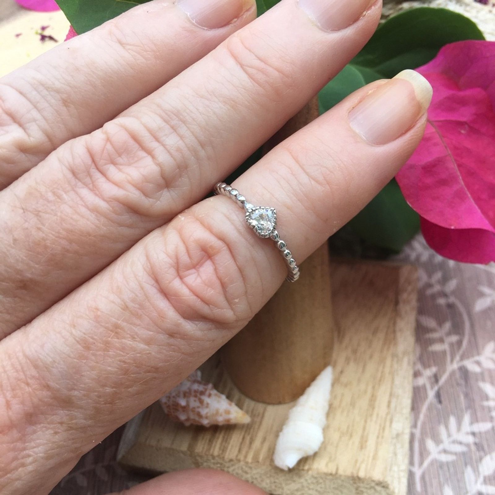 The Unbranded Brand Sterling Silver Beaded Clear Heart CZ Ring Size ONE SIZE - 5 Thumbnail