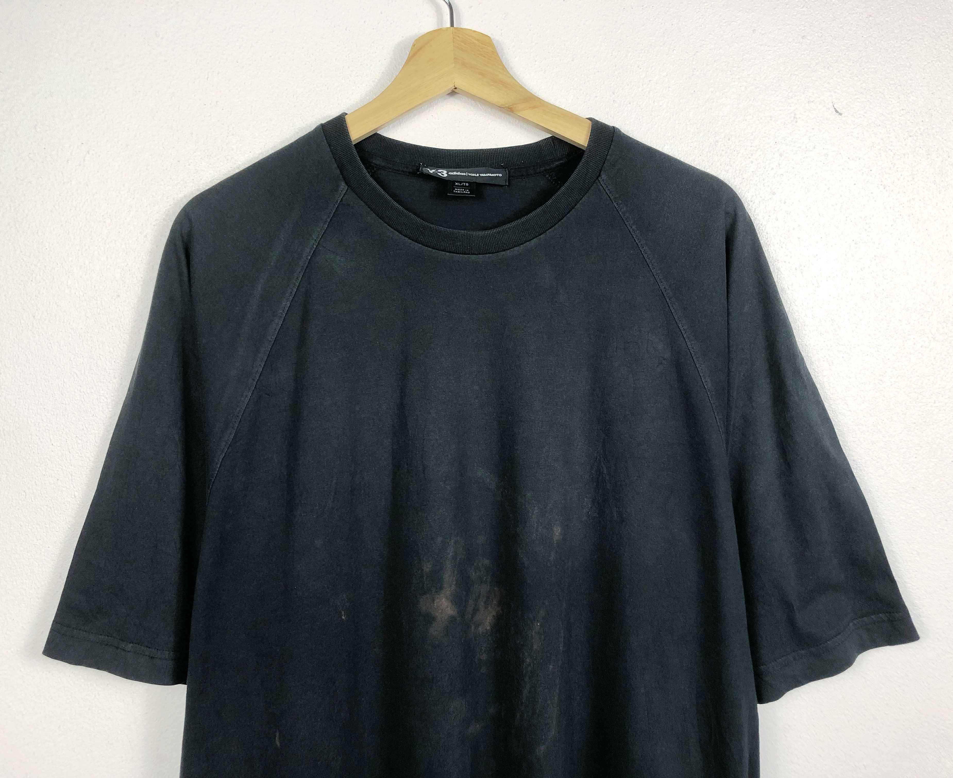 Y-3 Rare Yohji Yamamoto Y-3 X Adidas Big Logo Tee Size US XL / EU 56 / 4 - 3 Thumbnail
