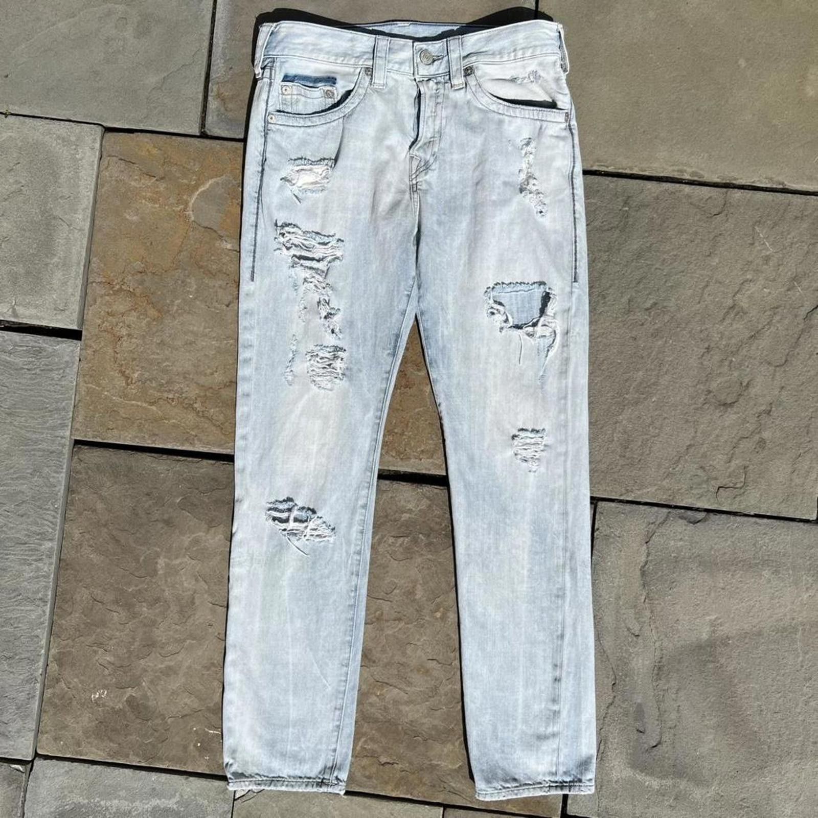 True Religion True Religion Distressed Light Wash Slouchy Tapered Jeans 32 Size US 32 / EU 48 - 1 Thumbnail