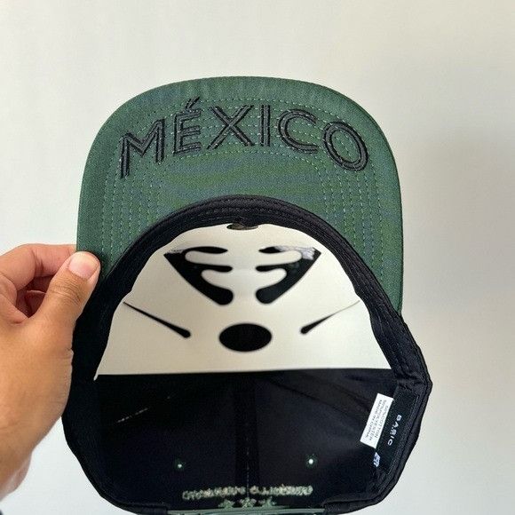 Other BRAND NEW MEXICO ORGULLO MEXICANO BLACK/GREEN FLAT BILL Size ONE SIZE - 5 Thumbnail