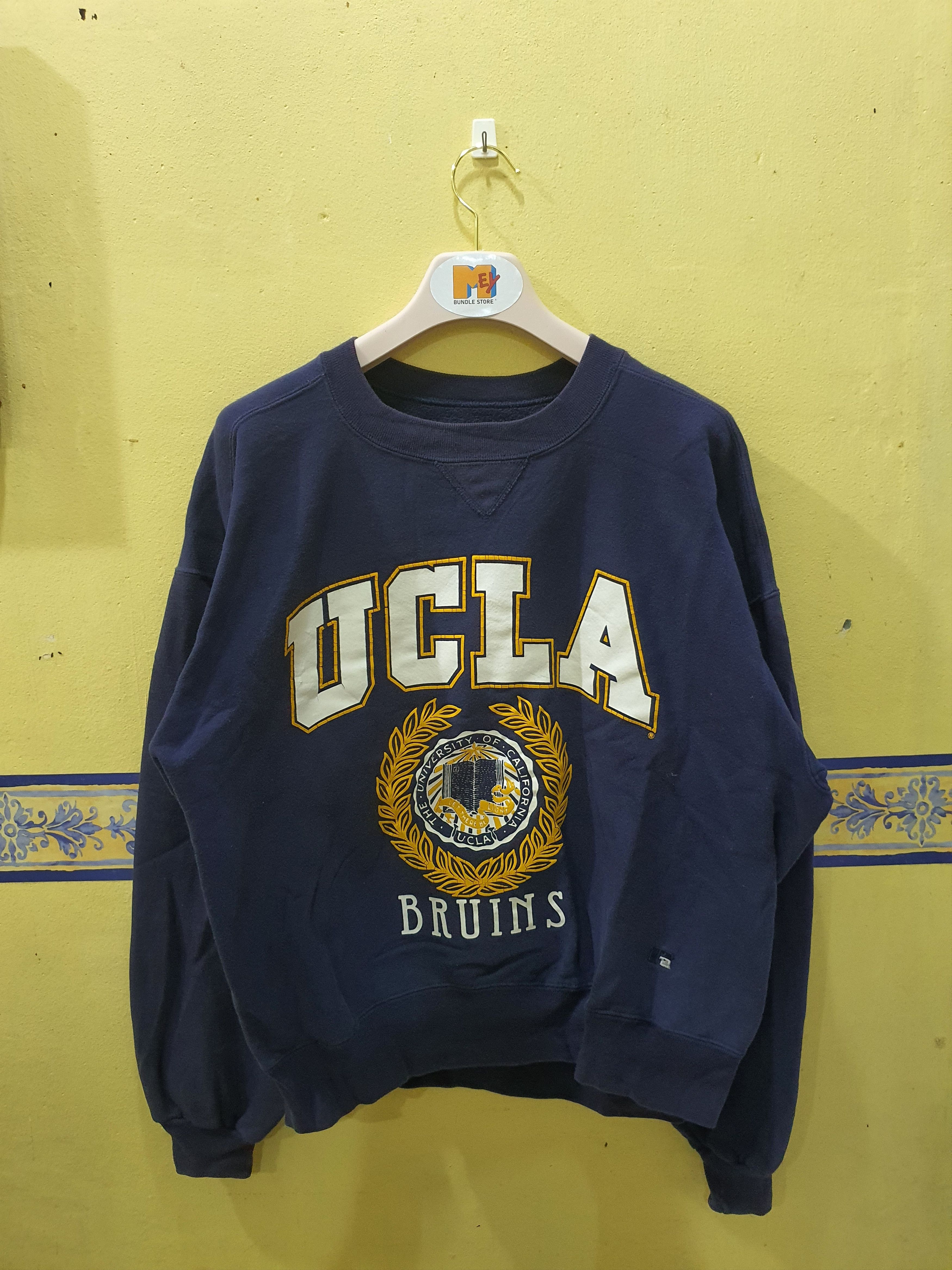 Russell Athletic UCLA Bruins crewneck sweatshirt Size US L / EU 52-54 / 3 - 3 Thumbnail