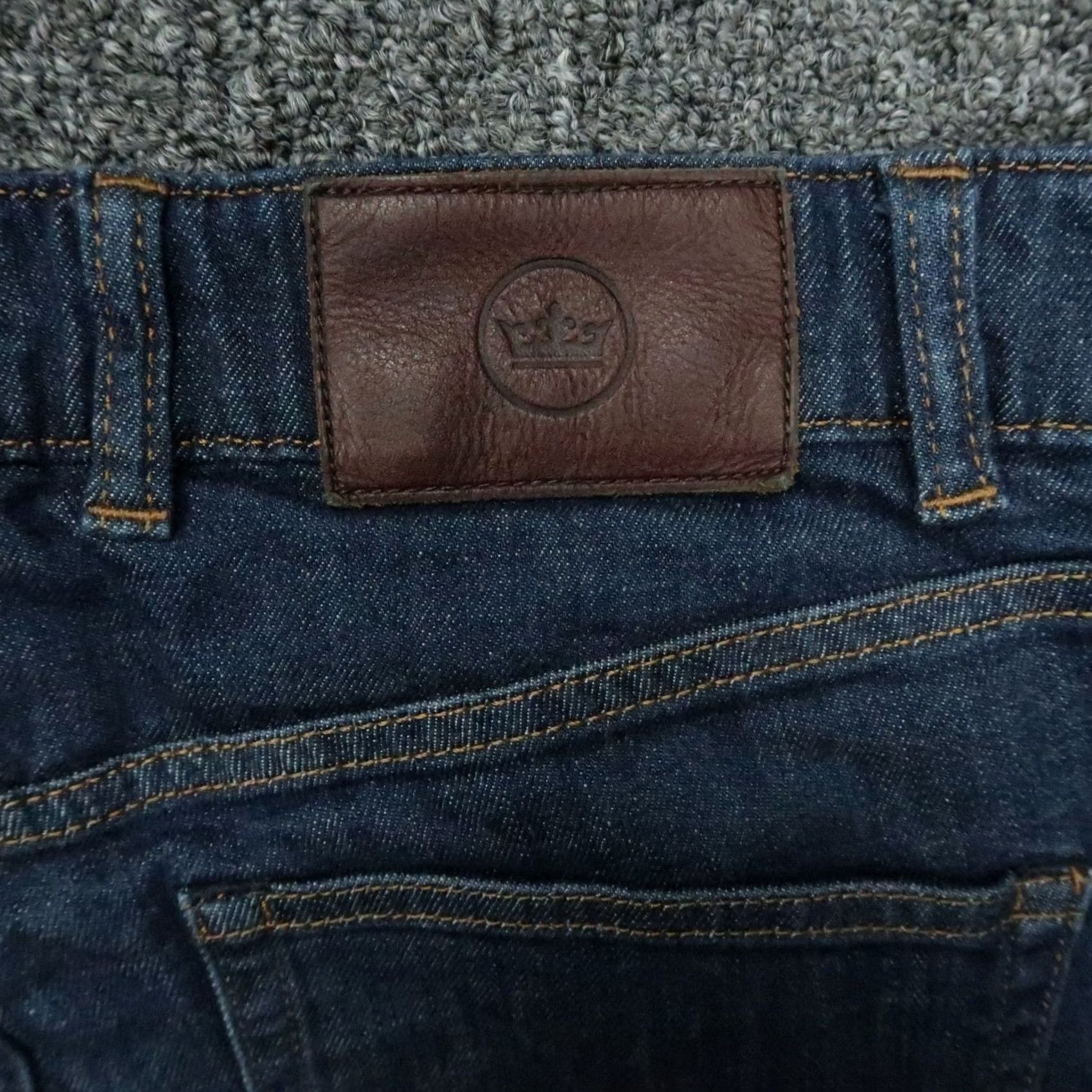 Peter Millar Peter Millar Jeans Mens 32x28 Blue Dark Wash 5-Pocket Denim Stretch Straight Outdoor? Size US 32 / EU 48 - 6 Thumbnail