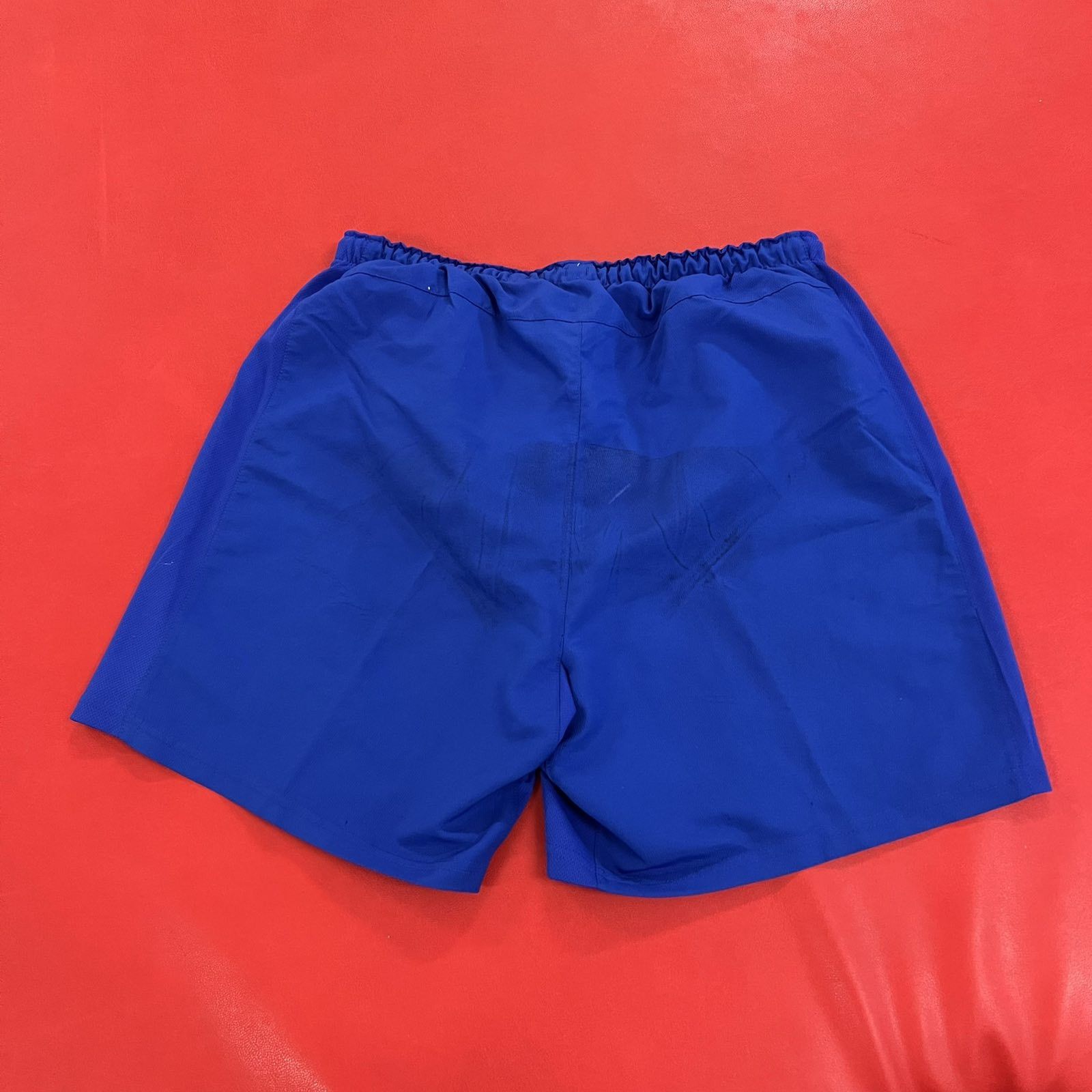 Chelsea Soccer × Nike Vintage Nike Manchester United soccer shorts blue Size M Size US 34 / EU 50 - 2 Thumbnail