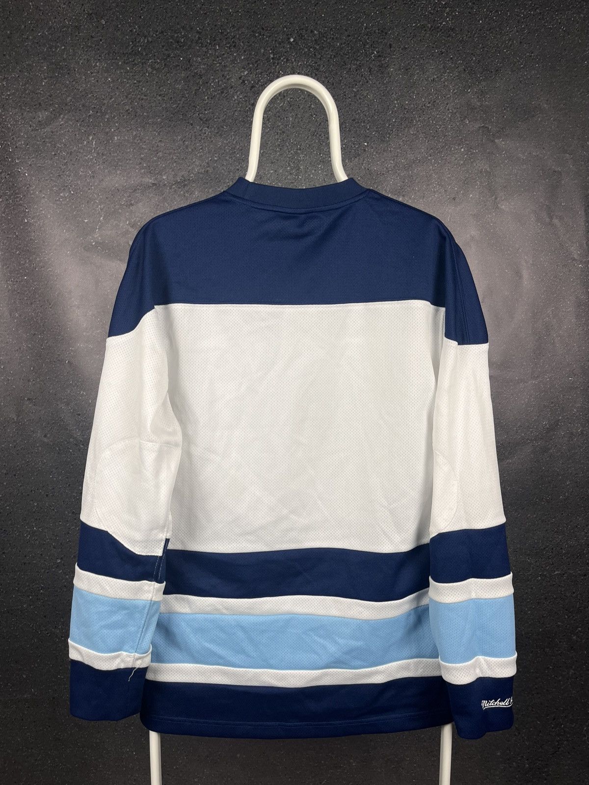 Mitchell & Ness North Carolina NCAA Mitchel Ness jersey hype hockey Size US S / EU 44-46 / 1 - 2 Thumbnail