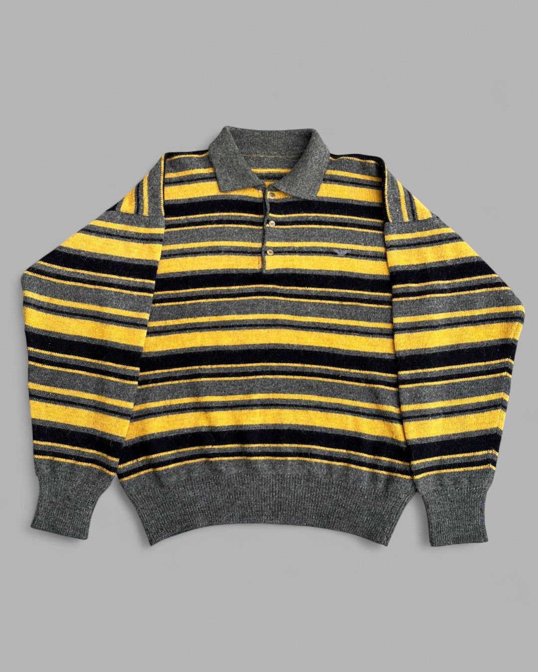 Giorgio Armani 🔥80’s GIORGIO ARMANI Golden Eagle Wool Alpaca Jumper Size US M / EU 48-50 / 2 - 1 Thumbnail