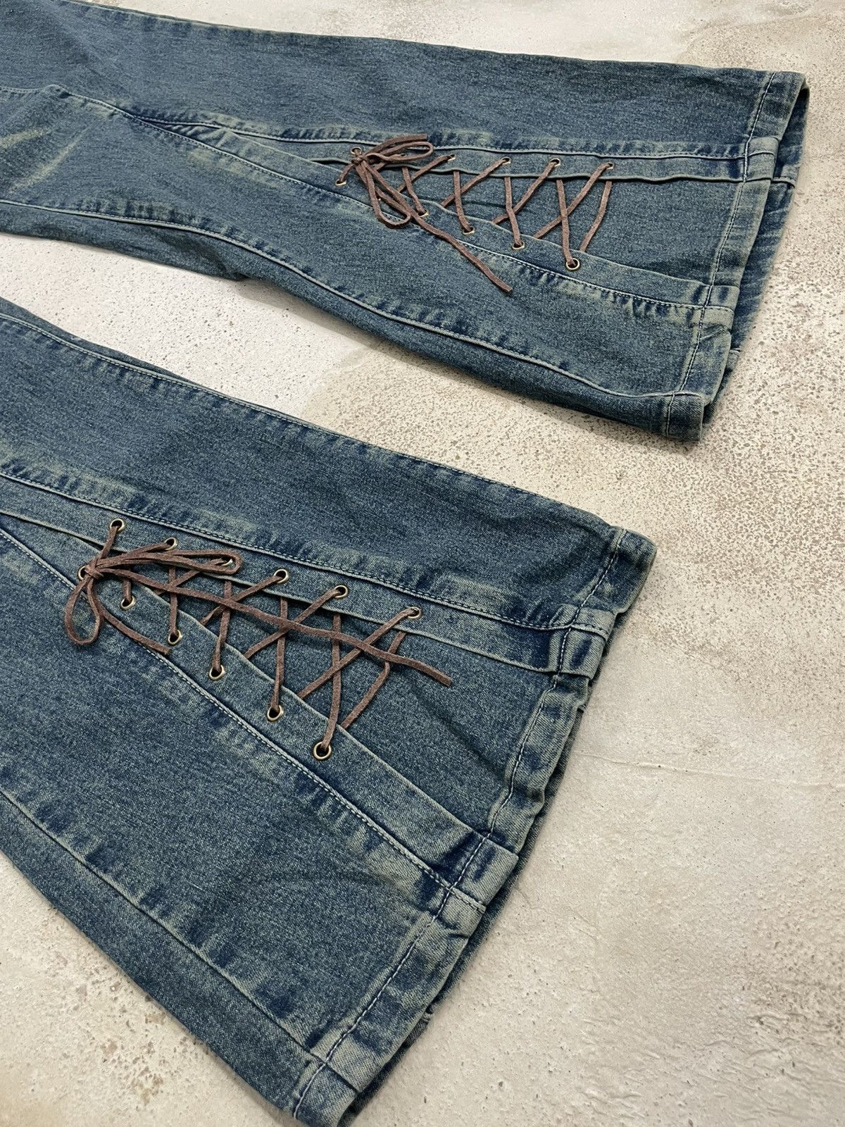 Japanese Brand Heyboo Tornado Mart Style Laces Flare Bow Denim Size US 32 / EU 48 - 7 Thumbnail