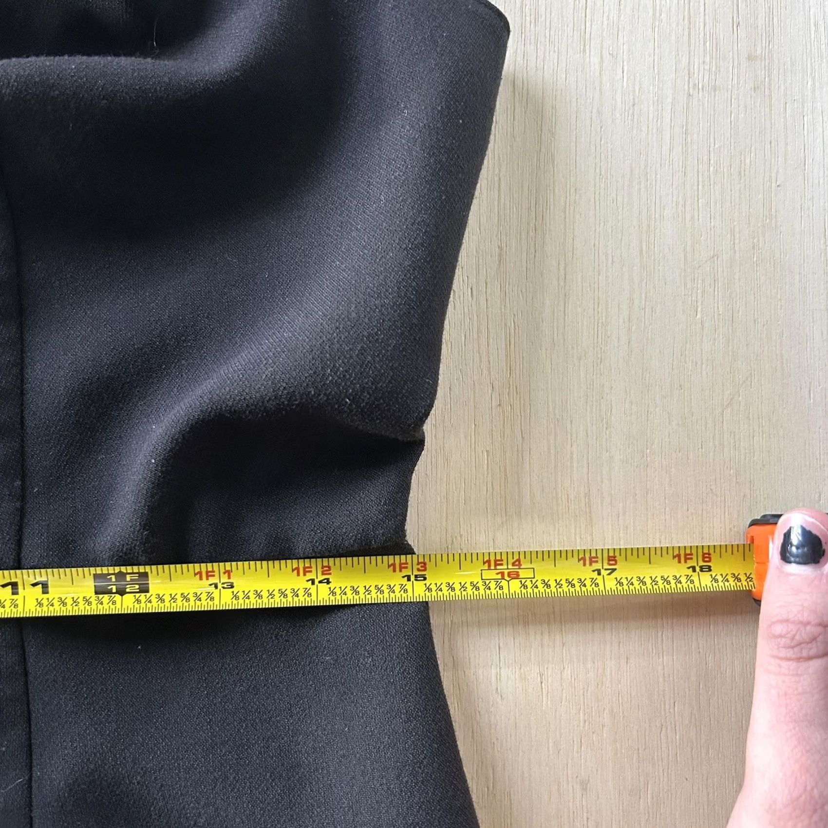 Vintage Esley Dress Womens Medium Black Halter Sheath Sleeveless Mini Party Cocktail Size M / US 6-8 / IT 42-44 - 4 Thumbnail