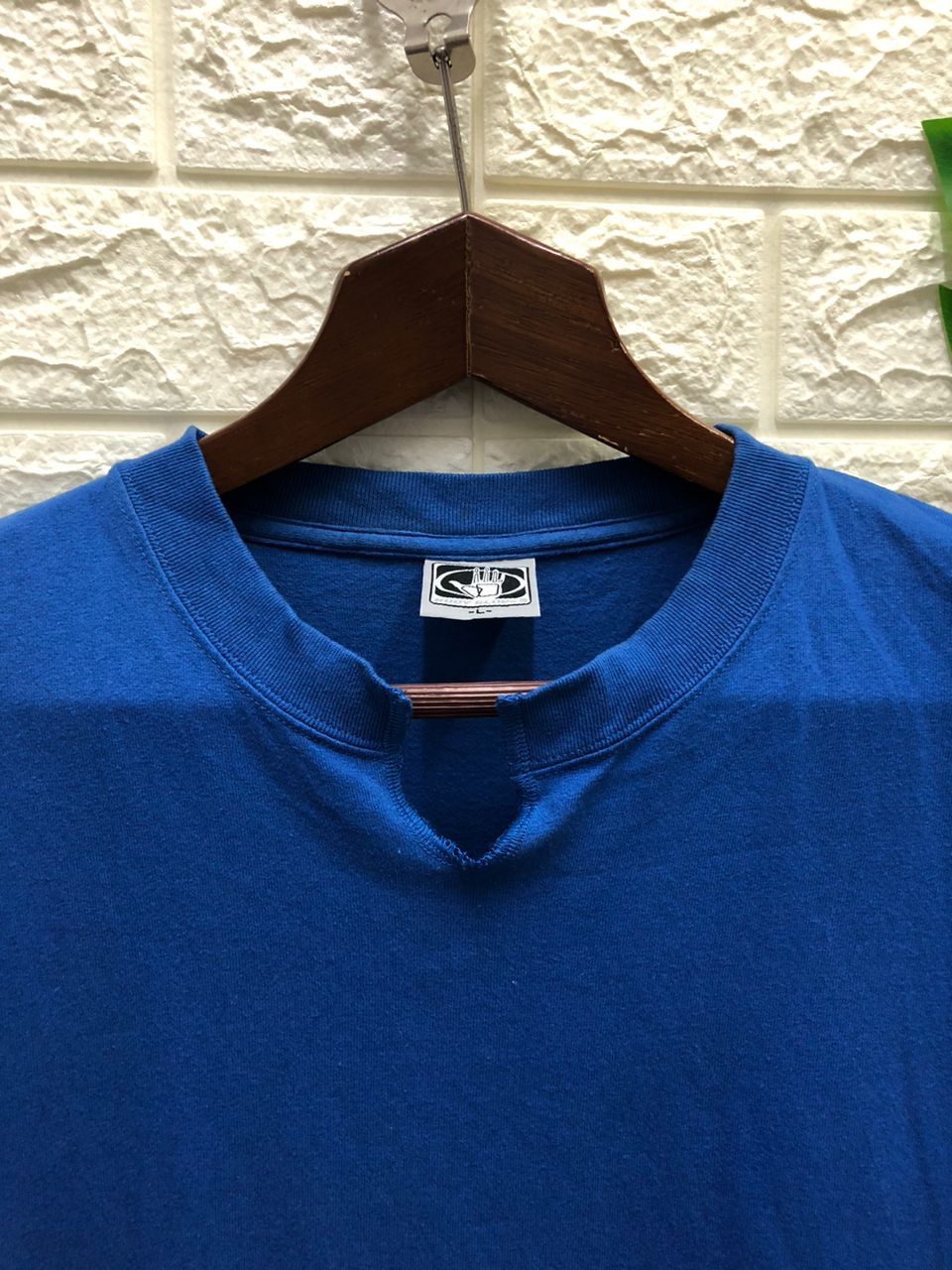 Vintage Vintage 90's Body Glove Usa Surfing Skater Tshirt Large Size US L / EU 52-54 / 3 - 1 Thumbnail