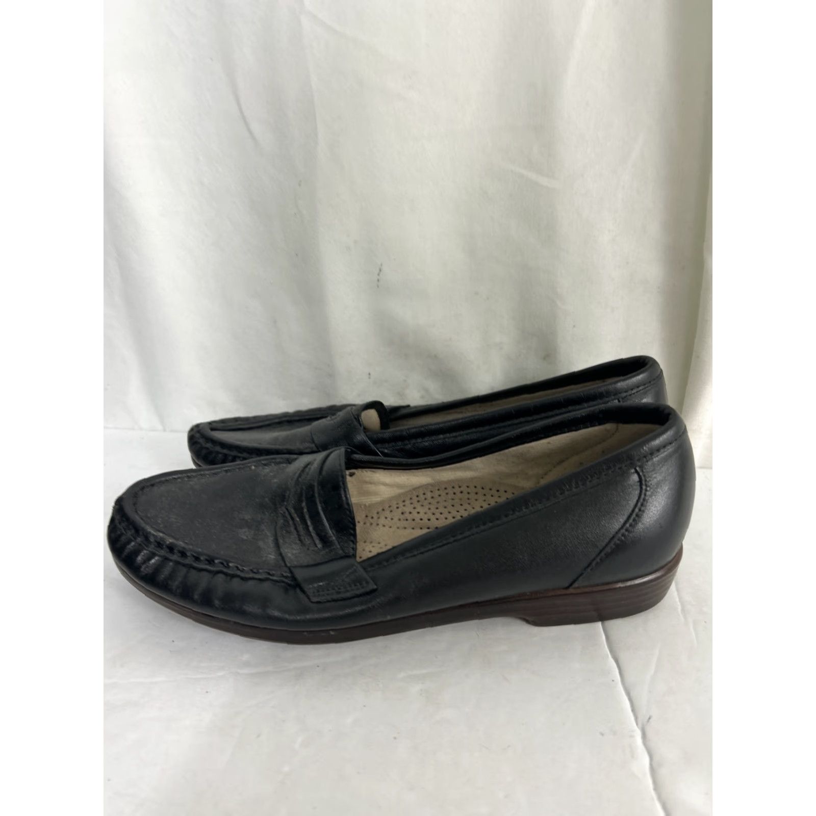SAS SAS Penny Loafers Womens 7.5 M Black Leather Flat Slip On Penny Loafers SAS 7.5 M Black Women Flat Shoes Size US 8 / IT 38 - 7 Thumbnail