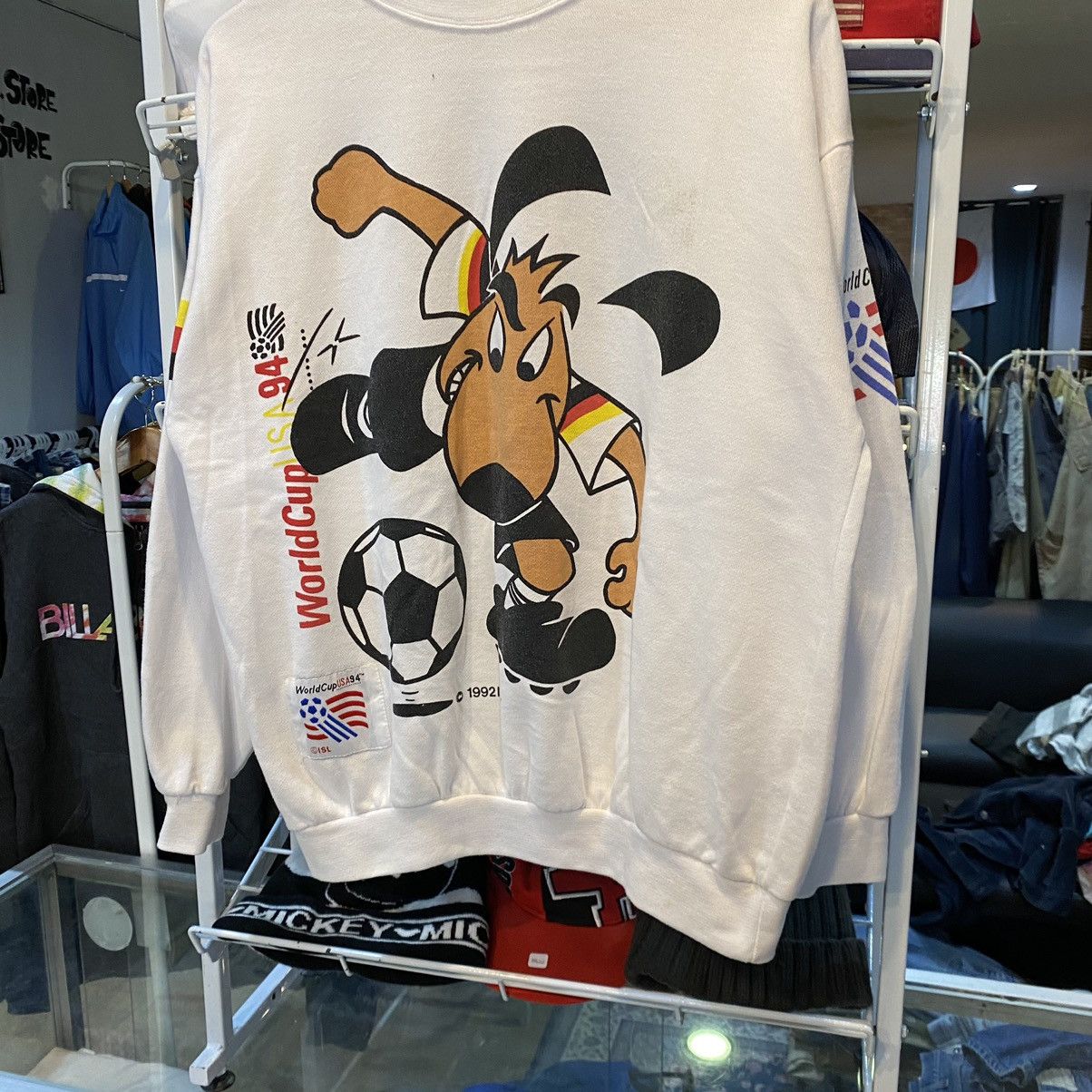 Vintage Vintage Germany 90s World Cup Crewneck Sweatshirt Size US L / EU 52-54 / 3 - 4 Thumbnail