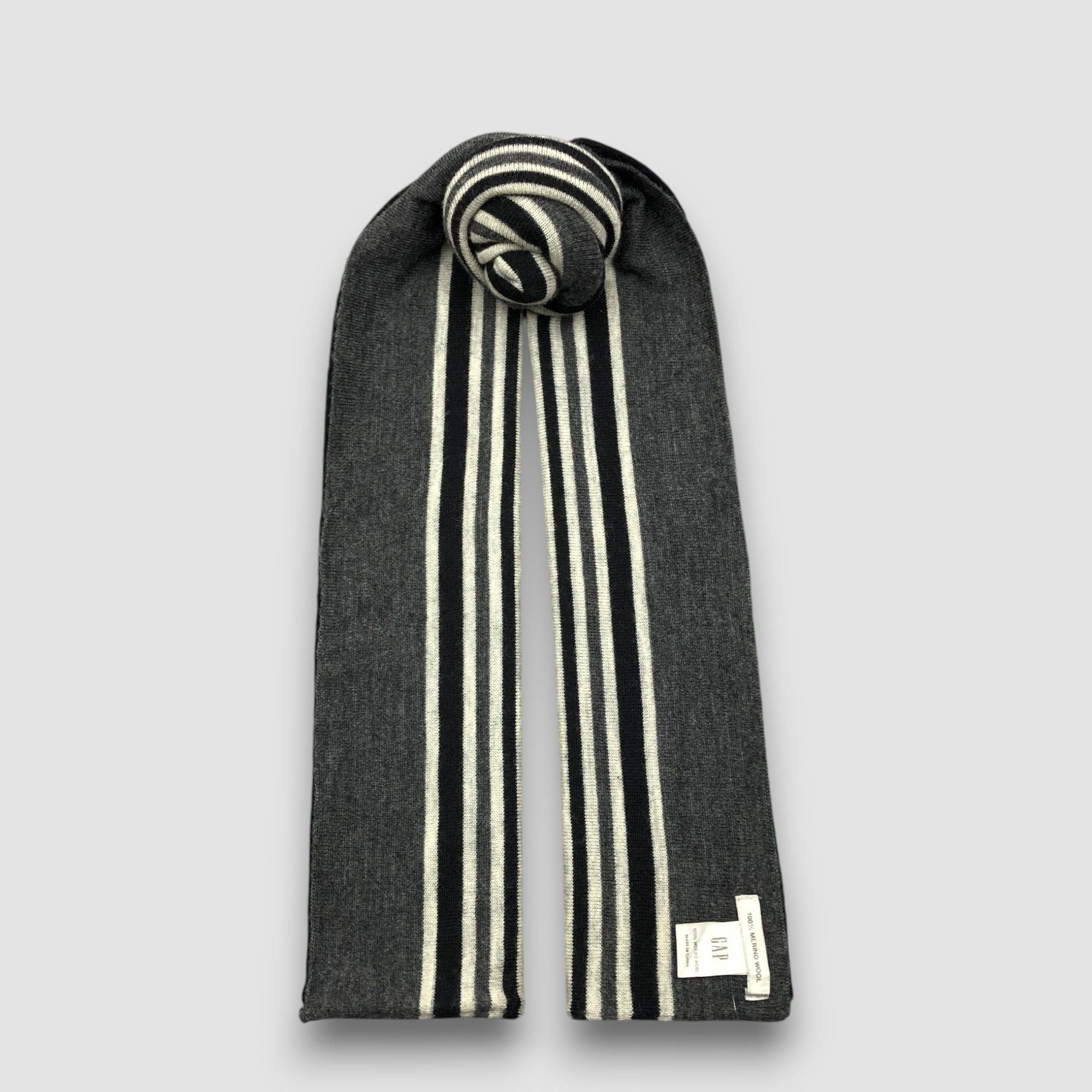 Gap Vintage GAP Scarf Muffler Merino Wool Cashmere Scarves Size ONE SIZE - 1 Thumbnail